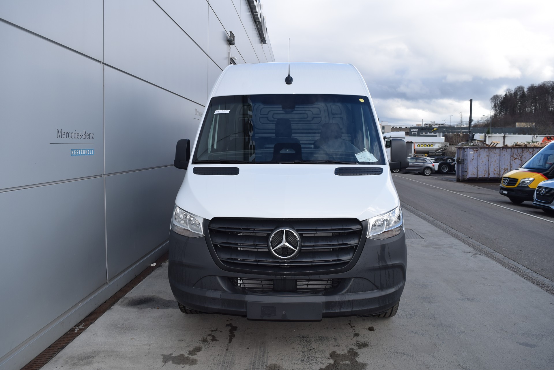 MERCEDES-BENZ Sprinter 315 CDI Standard 9G-TRONIC-showroom-element-1