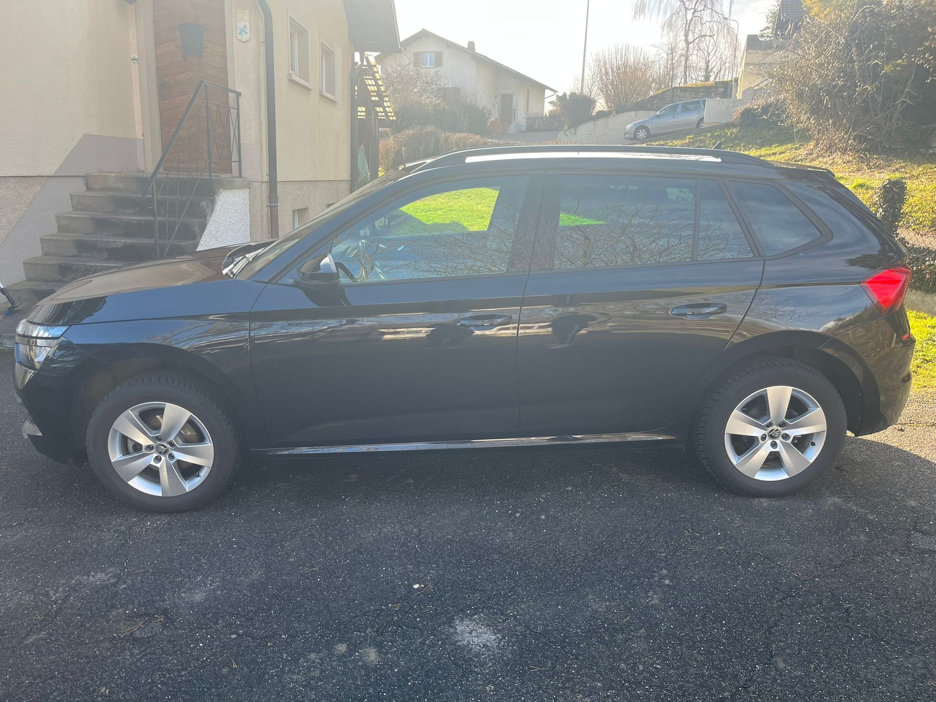 SKODA Kamiq 1.5 TSI Fresh DSG-image-1