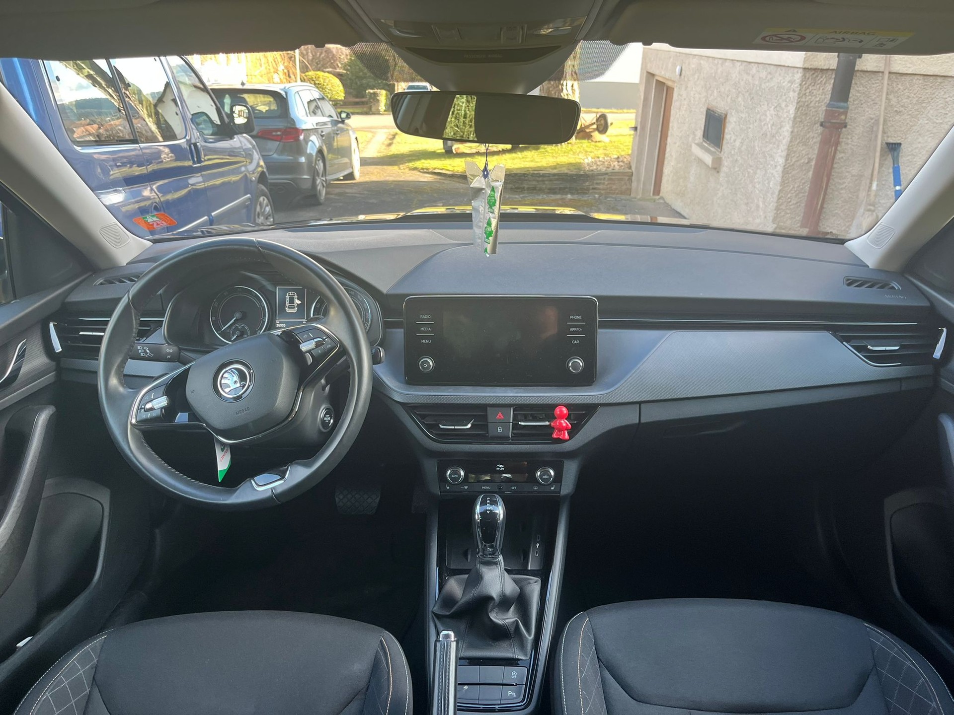 SKODA Kamiq 1.5 TSI Fresh DSG-image-2