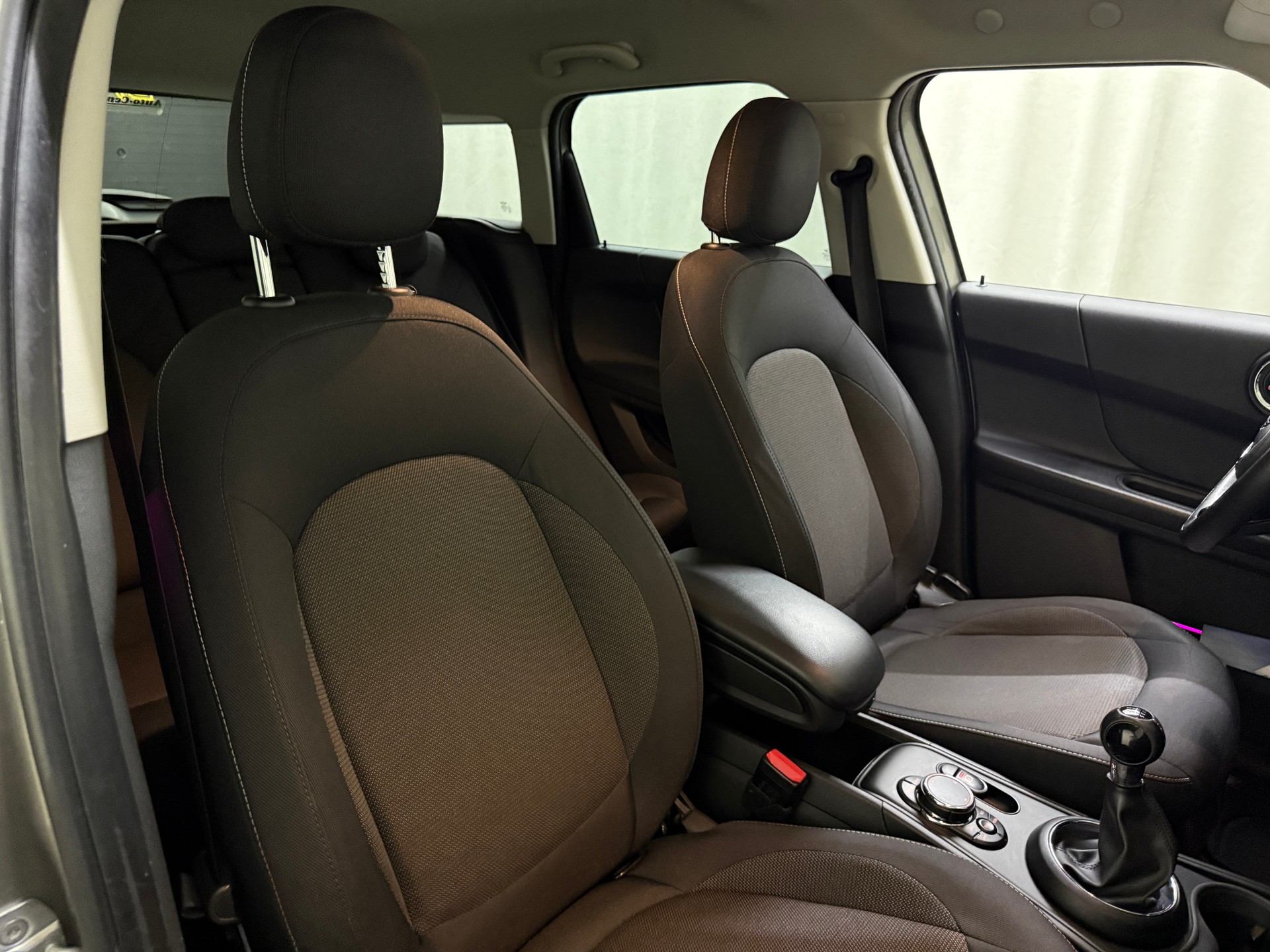 MINI Countryman Cooper ALL4-image-11