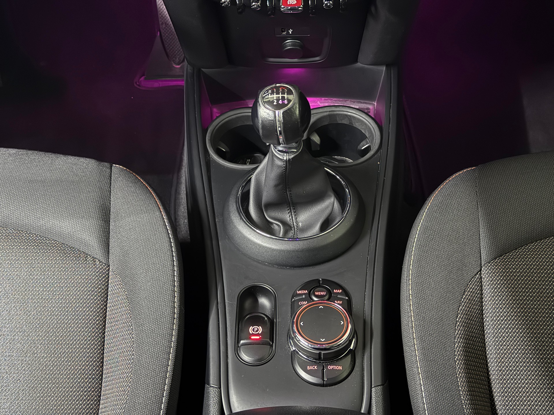 MINI Countryman Cooper ALL4-image-13