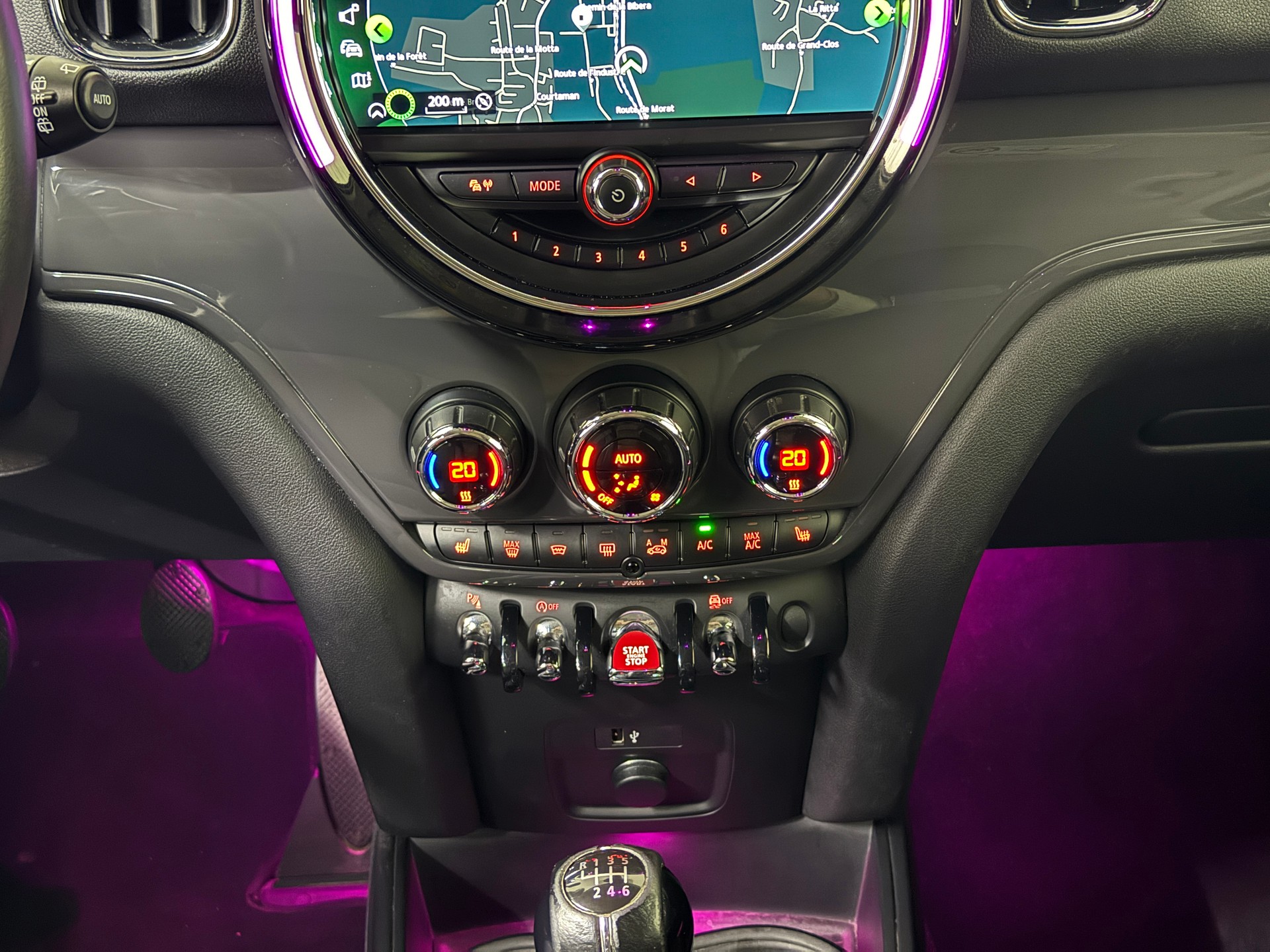 MINI Countryman Cooper ALL4-image-10