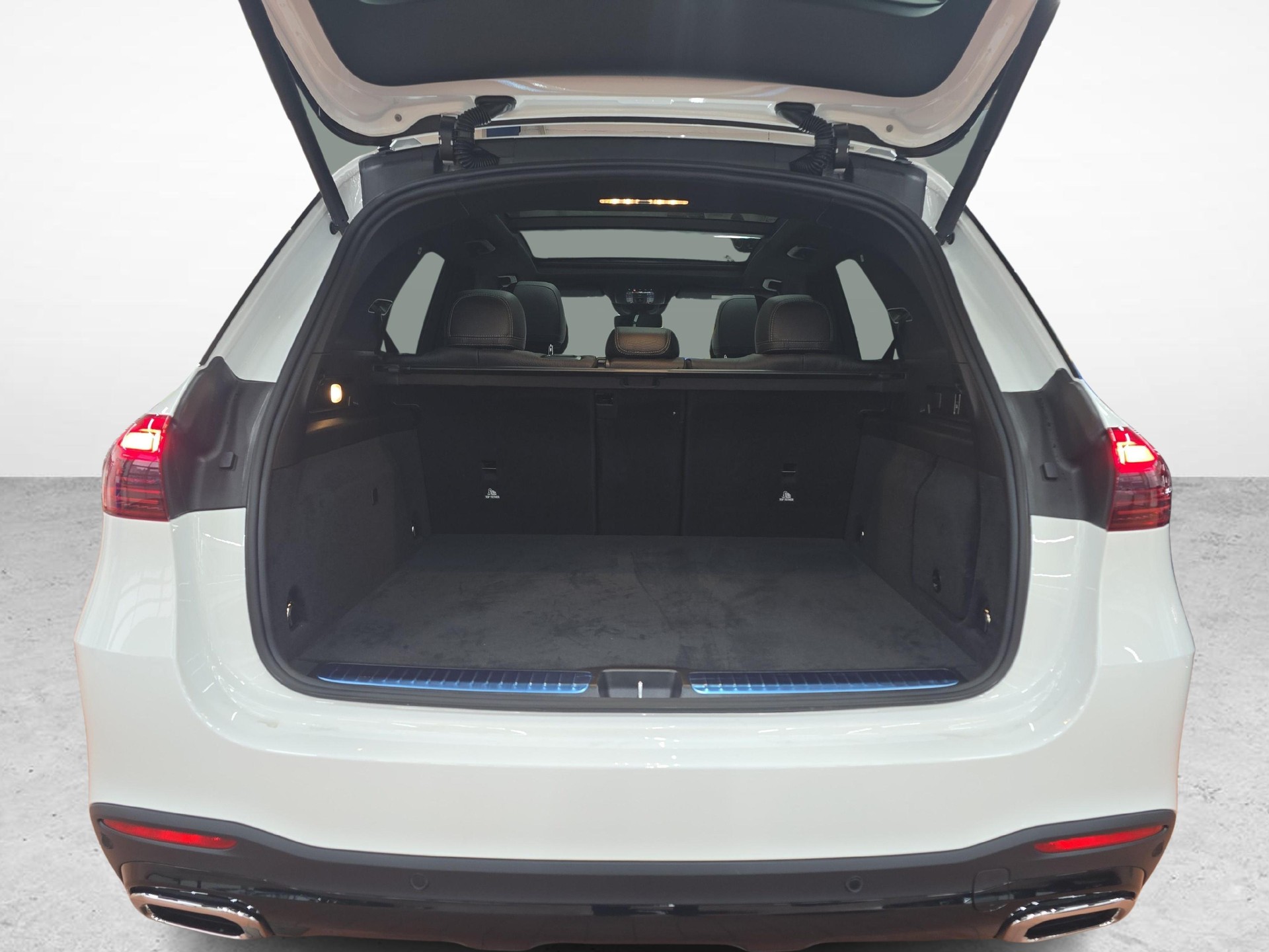 MERCEDES-BENZ GLE 400 e 4MATIC EQ Star AMG Line-image-9