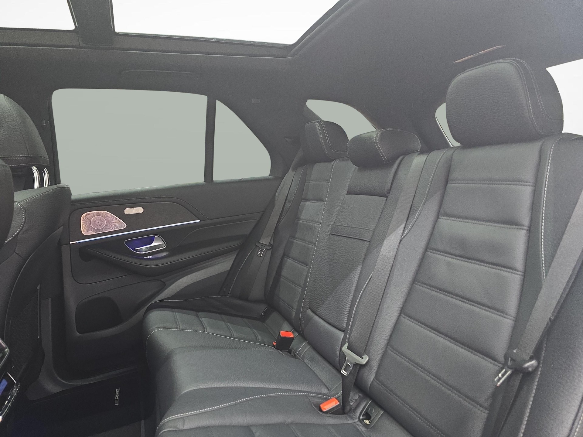 MERCEDES-BENZ GLE 400 e 4MATIC EQ Star AMG Line-image-8