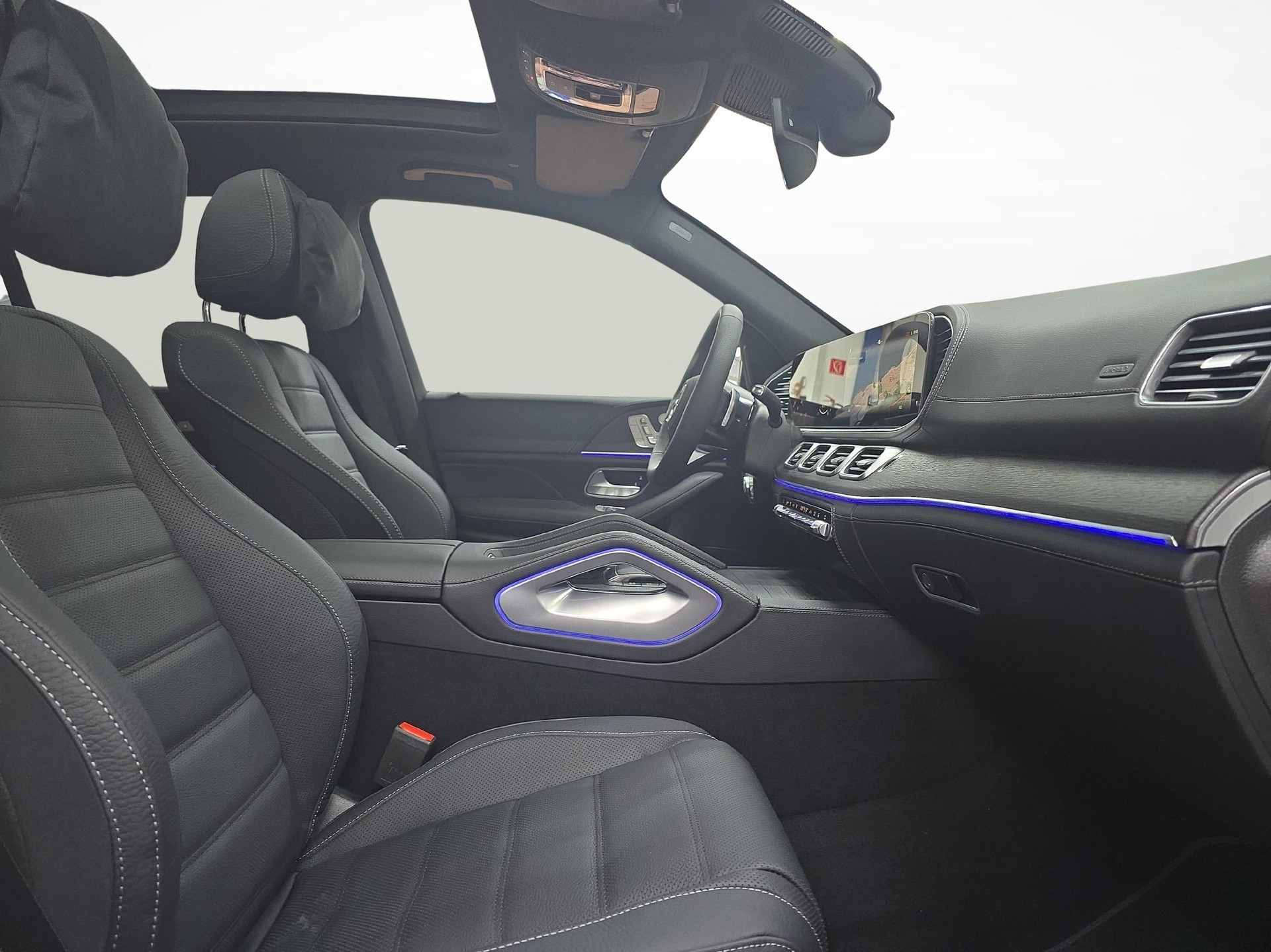 MERCEDES-BENZ GLE 400 e 4MATIC EQ Star AMG Line-image-6