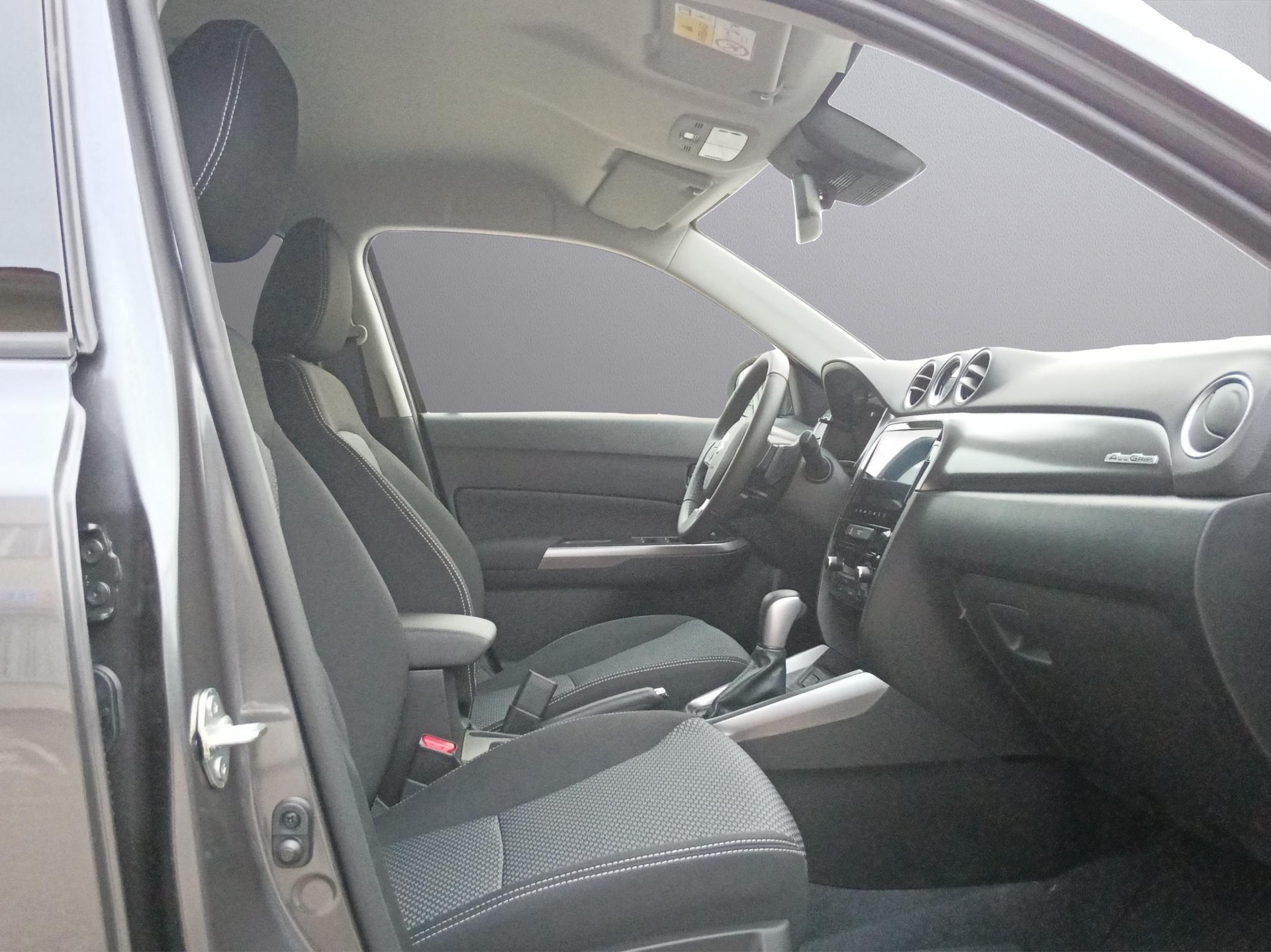 SUZUKI Vitara 1.4 T Compact+ Hybrid 4x4-image-13