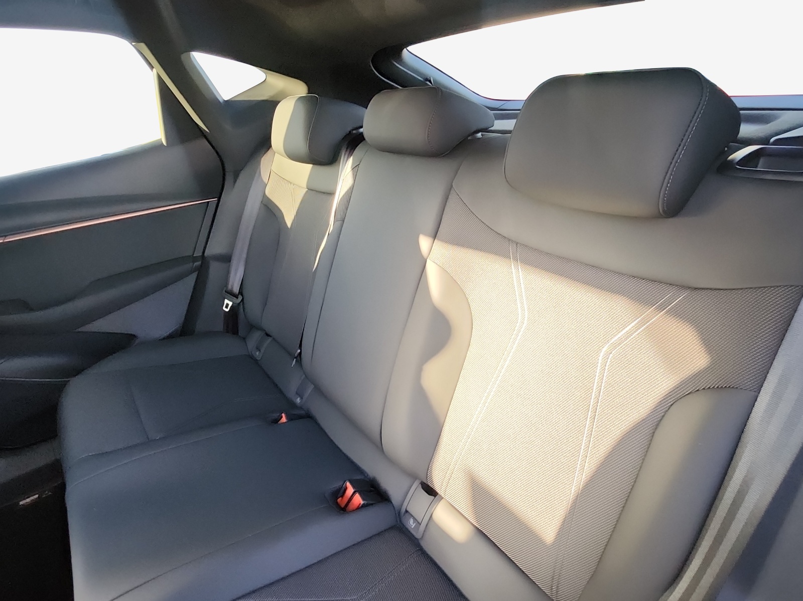 CUPRA Tavascan Type 8 77 kWh VZ-image-11
