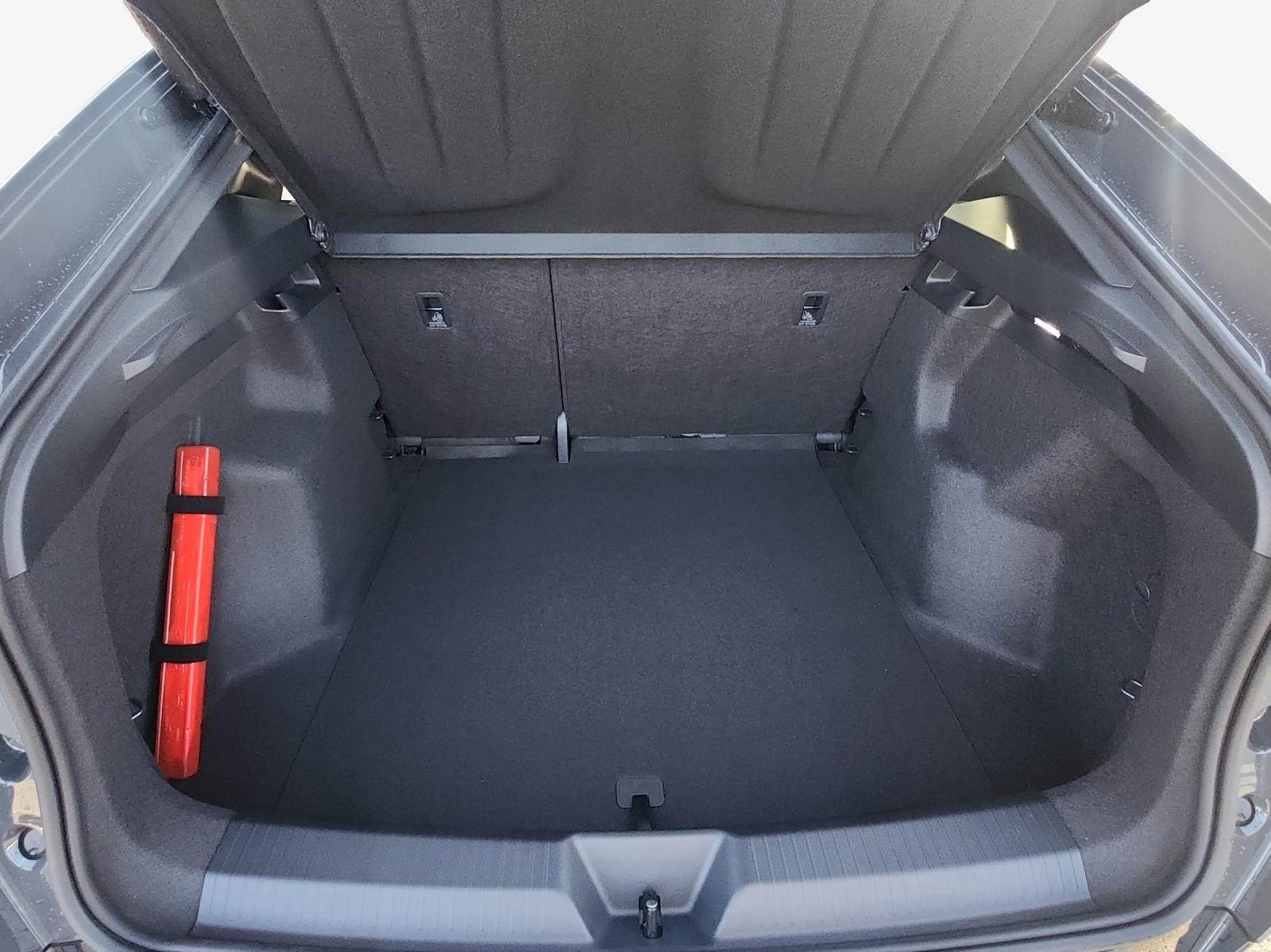 CUPRA Tavascan Type 8 77 kWh VZ-image-12