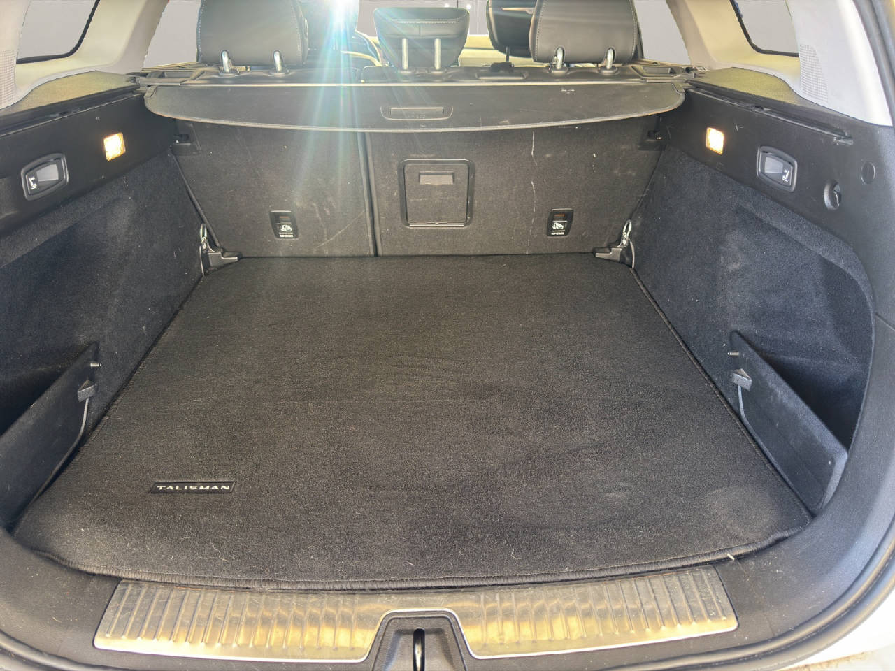 RENAULT Talisman Grandtour 1.6 dCi 160PS Initiale Automat-image-16