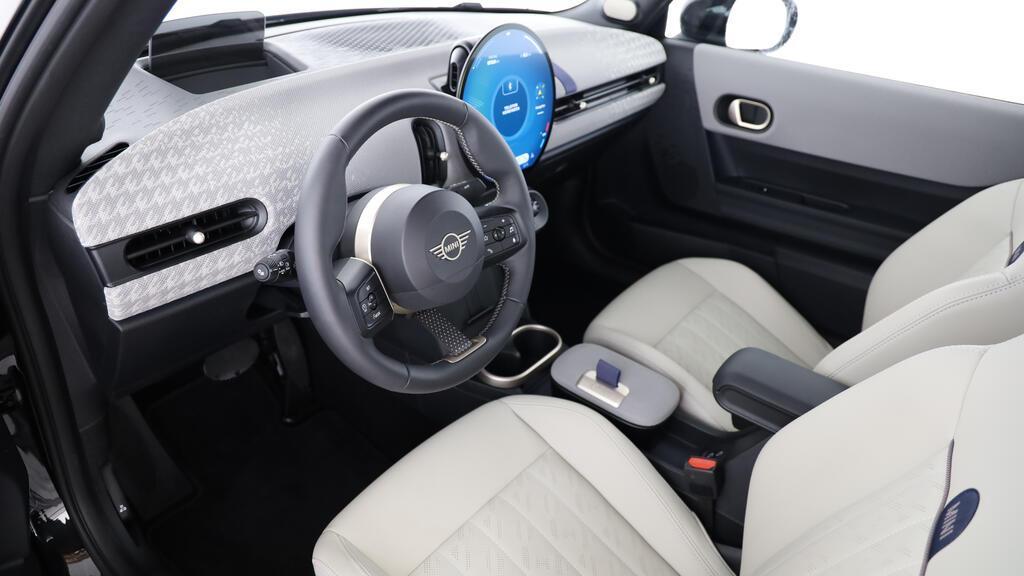 MINI Cooper Cabrio S-image-16