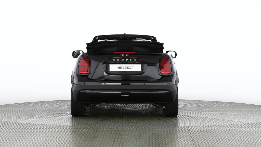 MINI Cooper Cabrio S-image-13