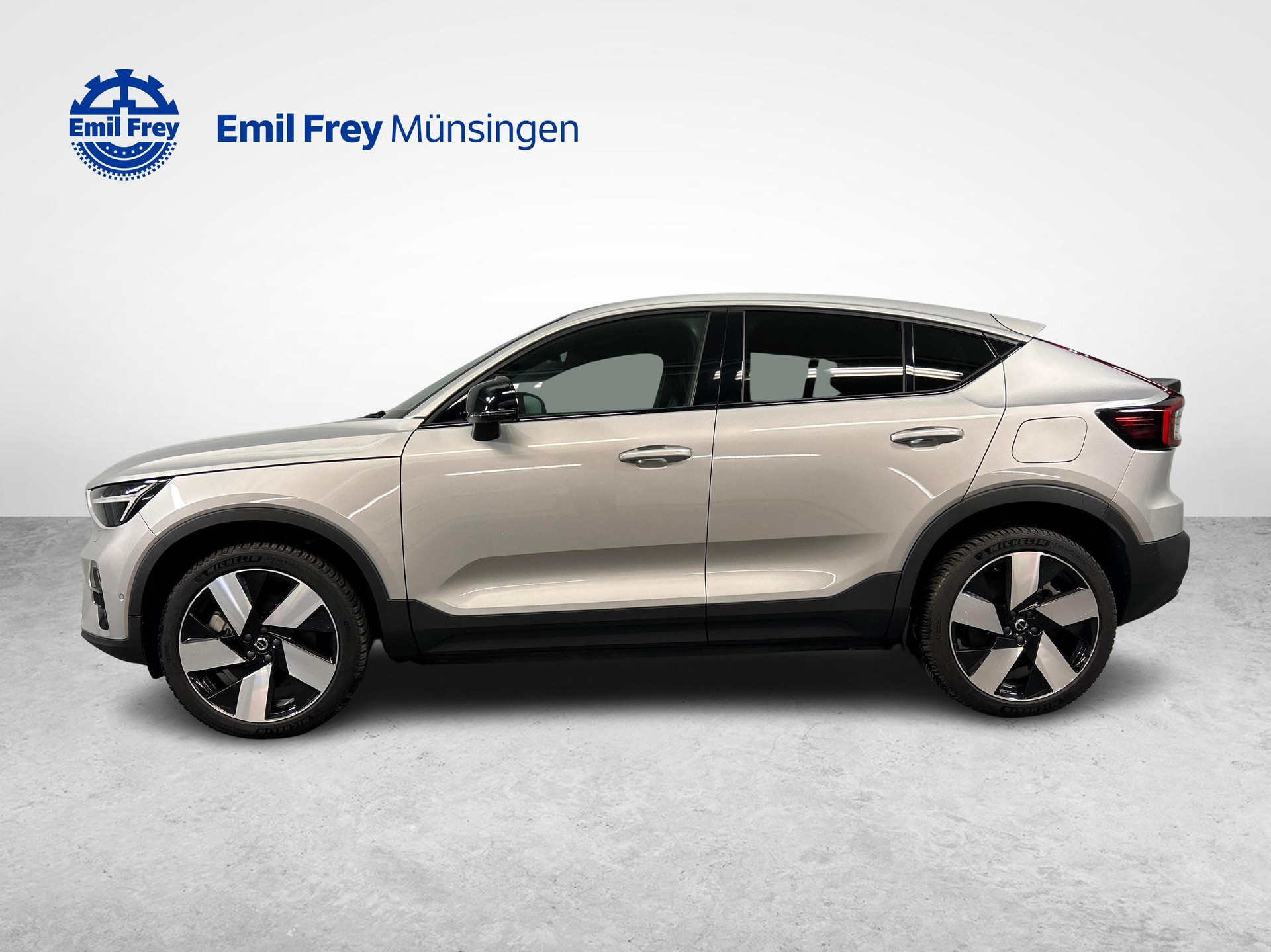 VOLVO C40 P8 Twin Recharge Ultimate AWD-image-5