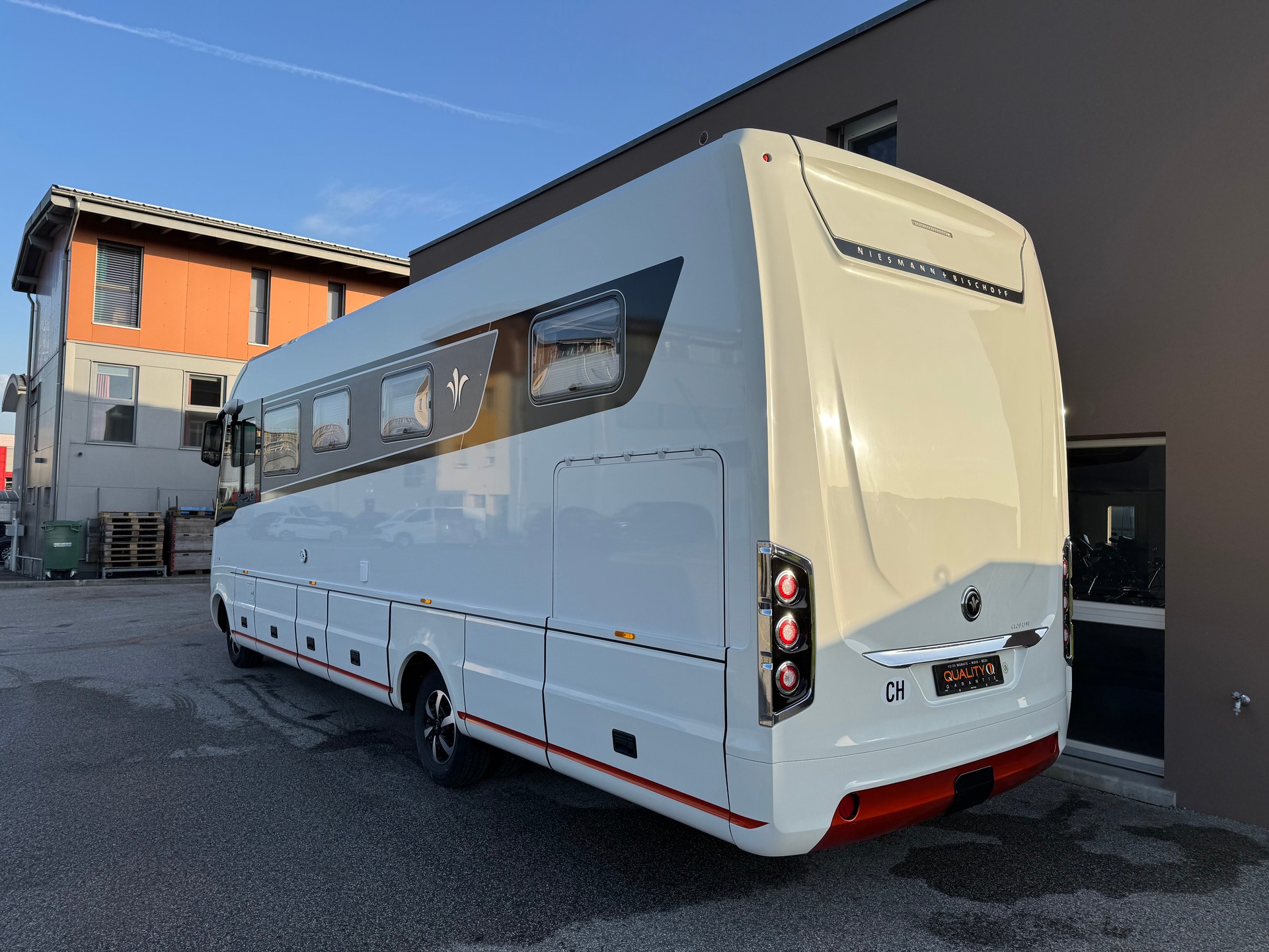 NIESMANN + BISCHOFF 880 LE-image-2
