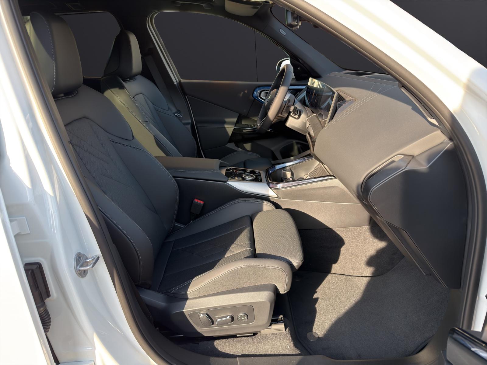 BMW X3 20d xDrive-image-18