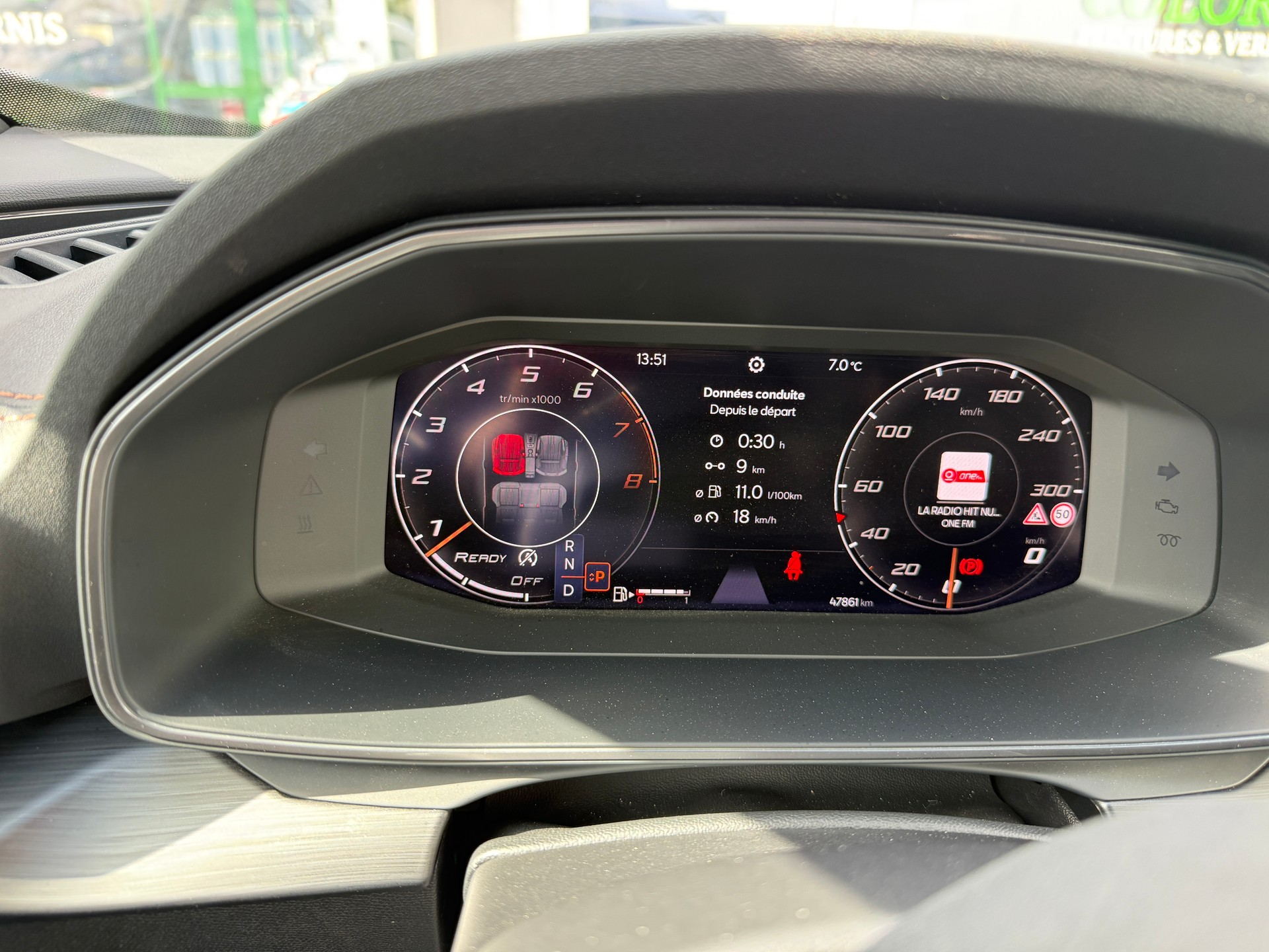 CUPRA Formentor 1.5 TSI DSG-image-11