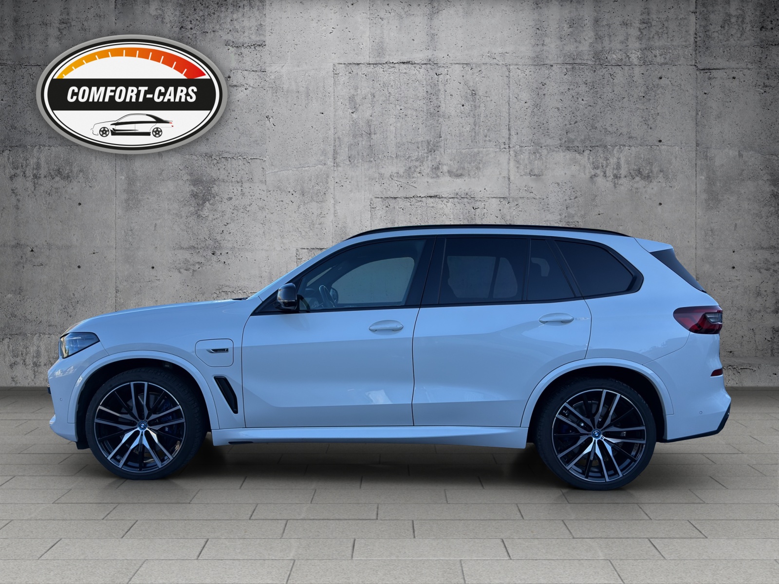 BMW X5 xDrive45e M Sport Steptronic Mineralweiss met.-image-2