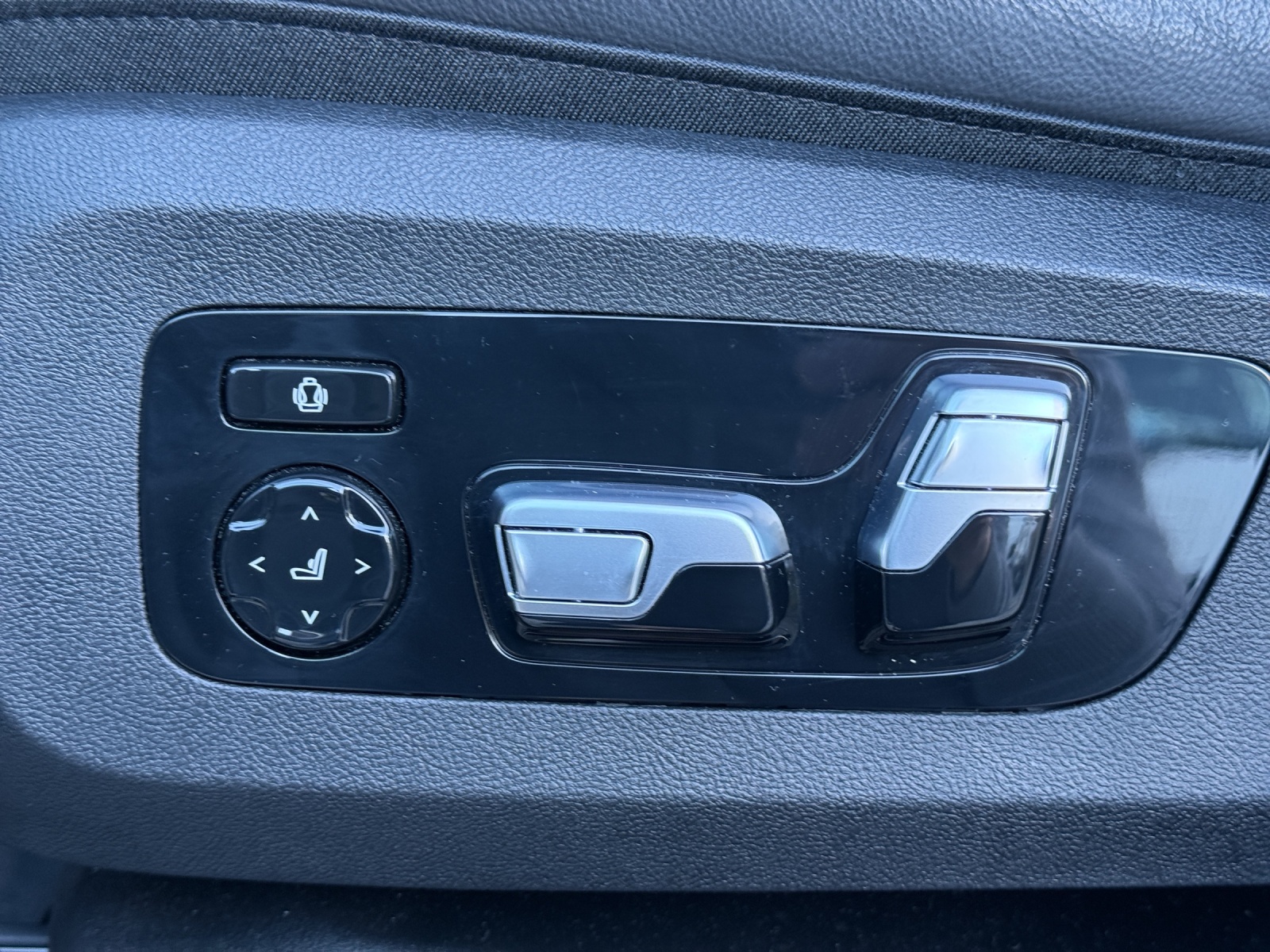 BMW X5 xDrive45e M Sport Steptronic Mineralweiss met.-image-27