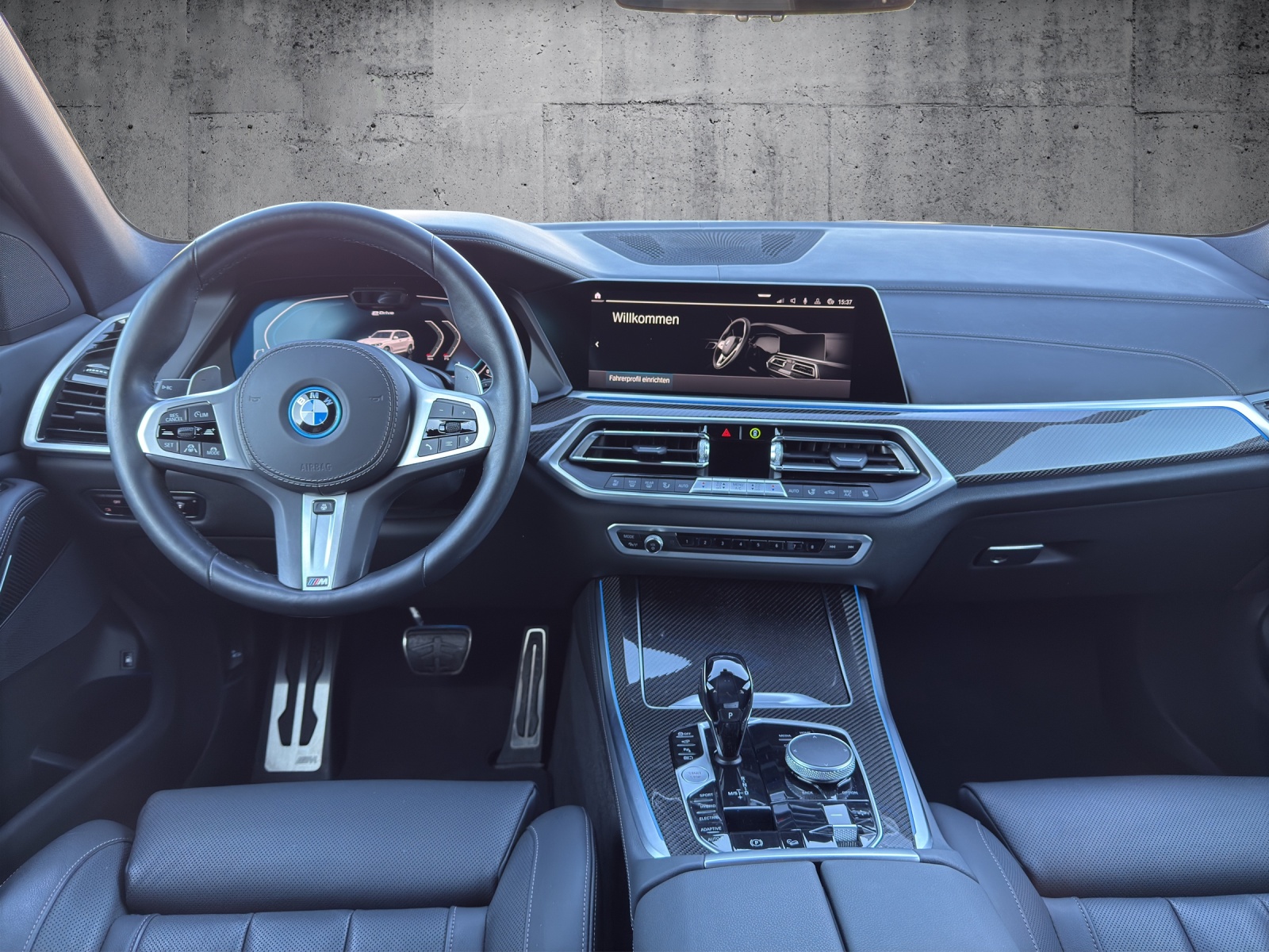 BMW X5 xDrive45e M Sport Steptronic Mineralweiss met.-image-13
