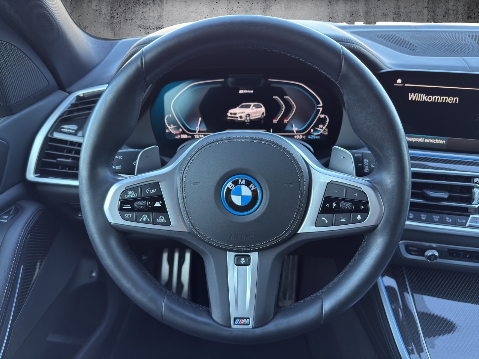 BMW X5 xDrive45e M Sport Steptronic Mineralweiss met.-image-9