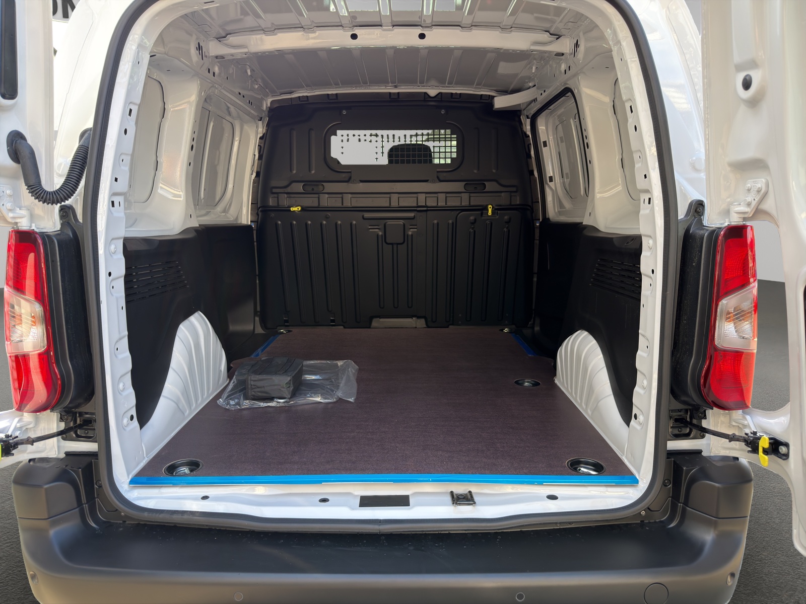 CITROEN Berlingo M 1.5 BlueHDi 100 First-image-4