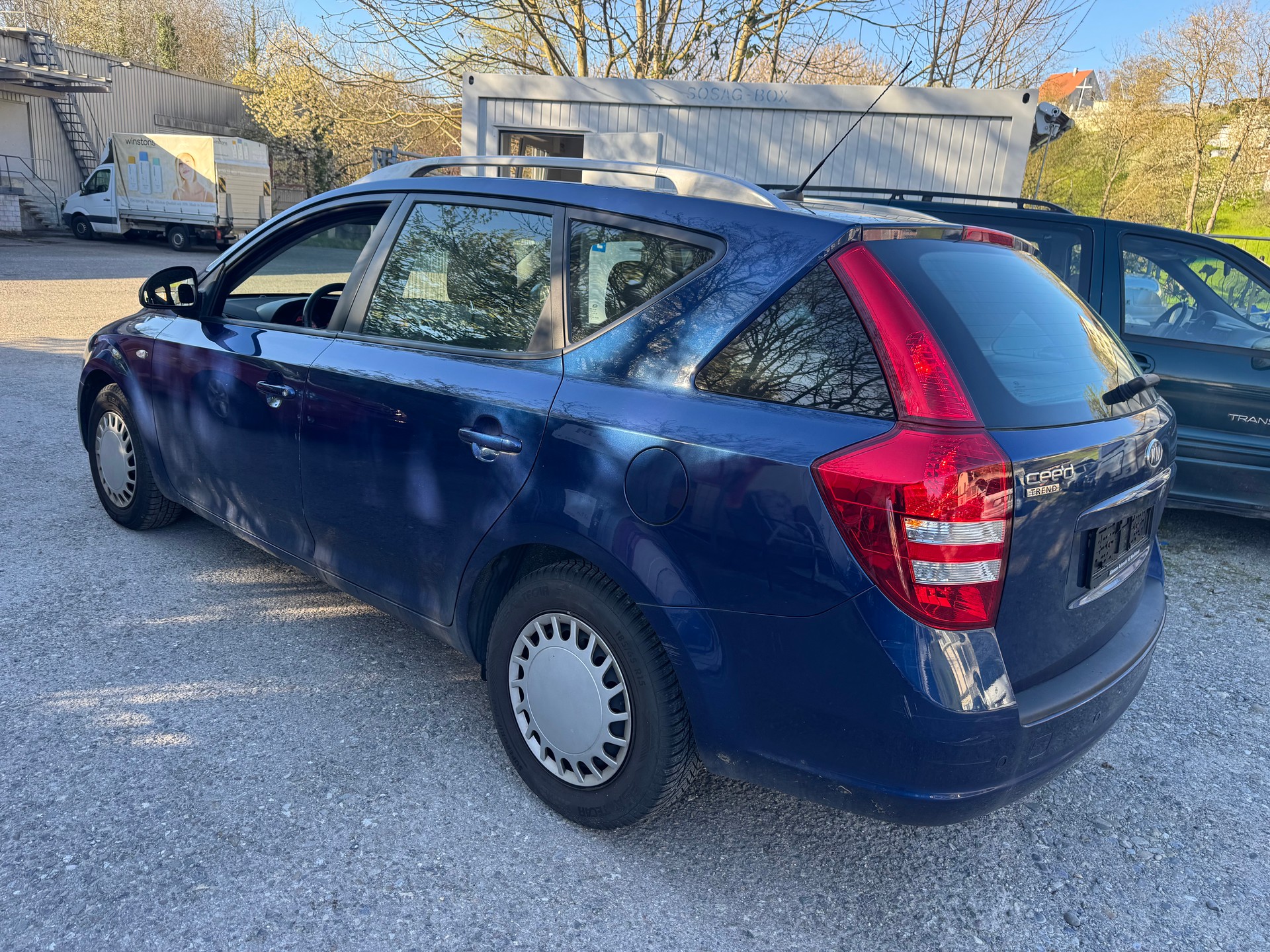 KIA Cee'd Sporty Wagon 1.6 16V Style Automatic-image-6