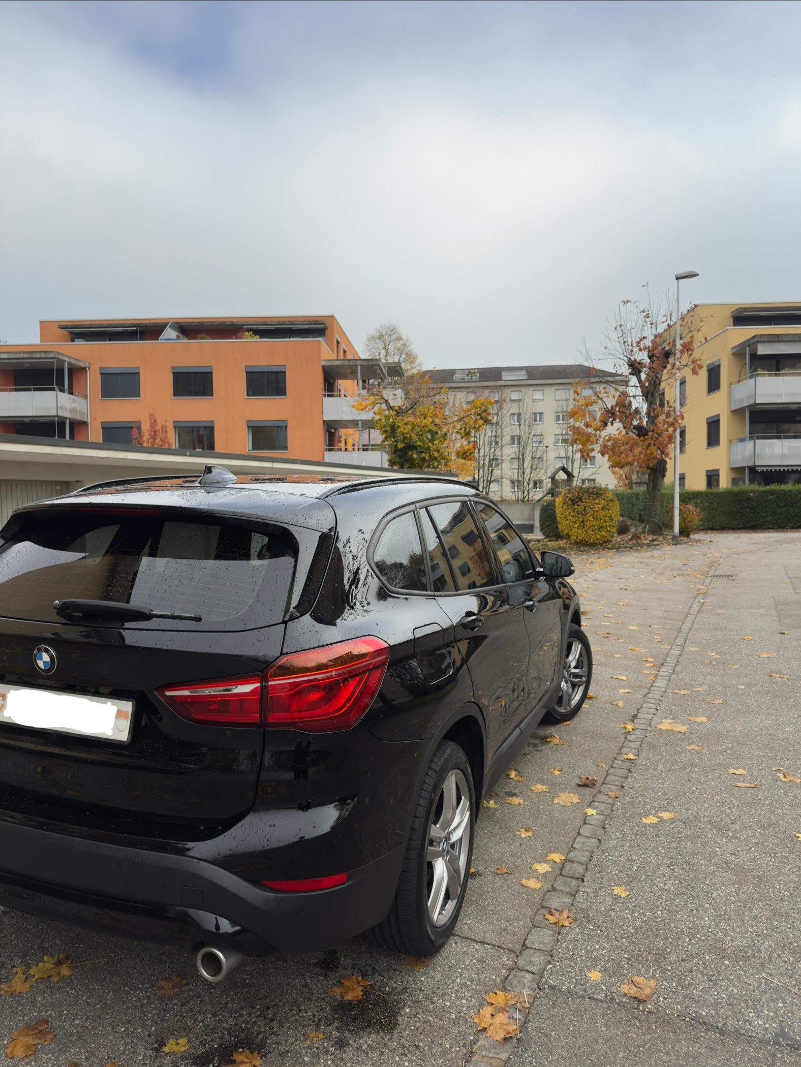 BMW X1 xDrive 20i Steptronic-image-5