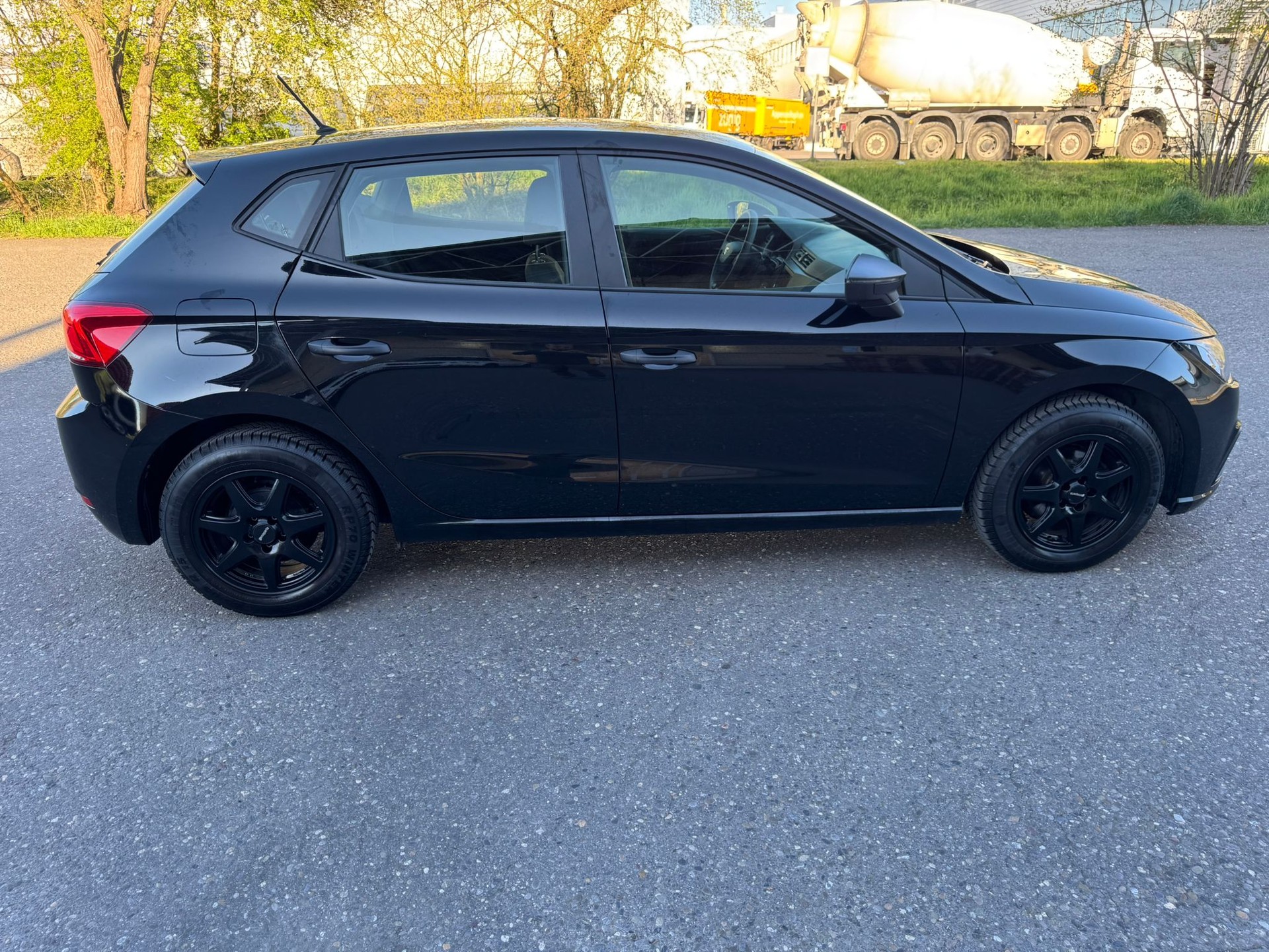 SEAT Ibiza 1.0 EcoTSI Reference-image-8