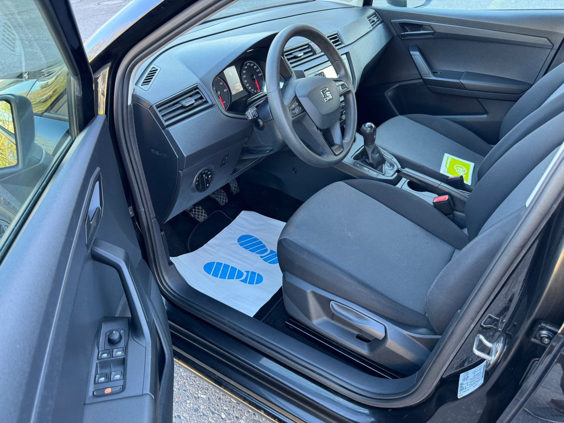 SEAT Ibiza 1.0 EcoTSI Reference-image-12