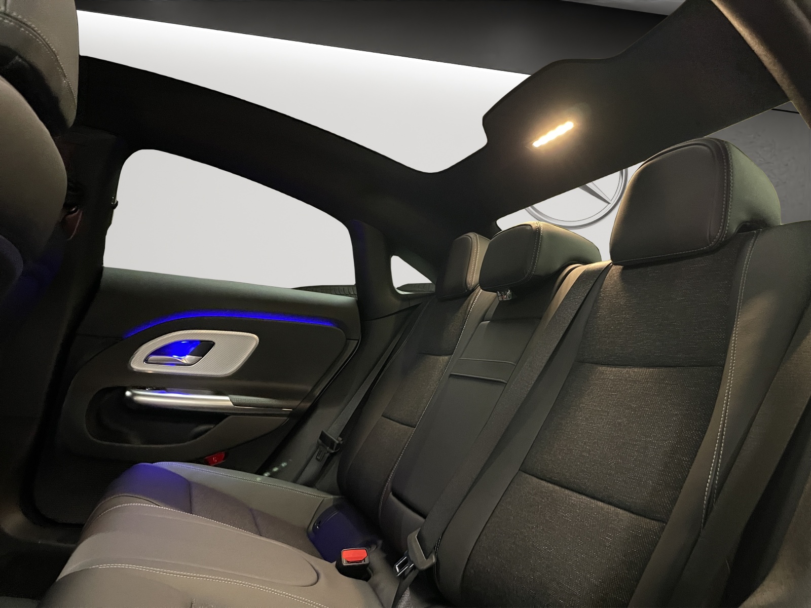 Image MERCEDES-BENZ CLA-200 CLA 200 8G-DCT