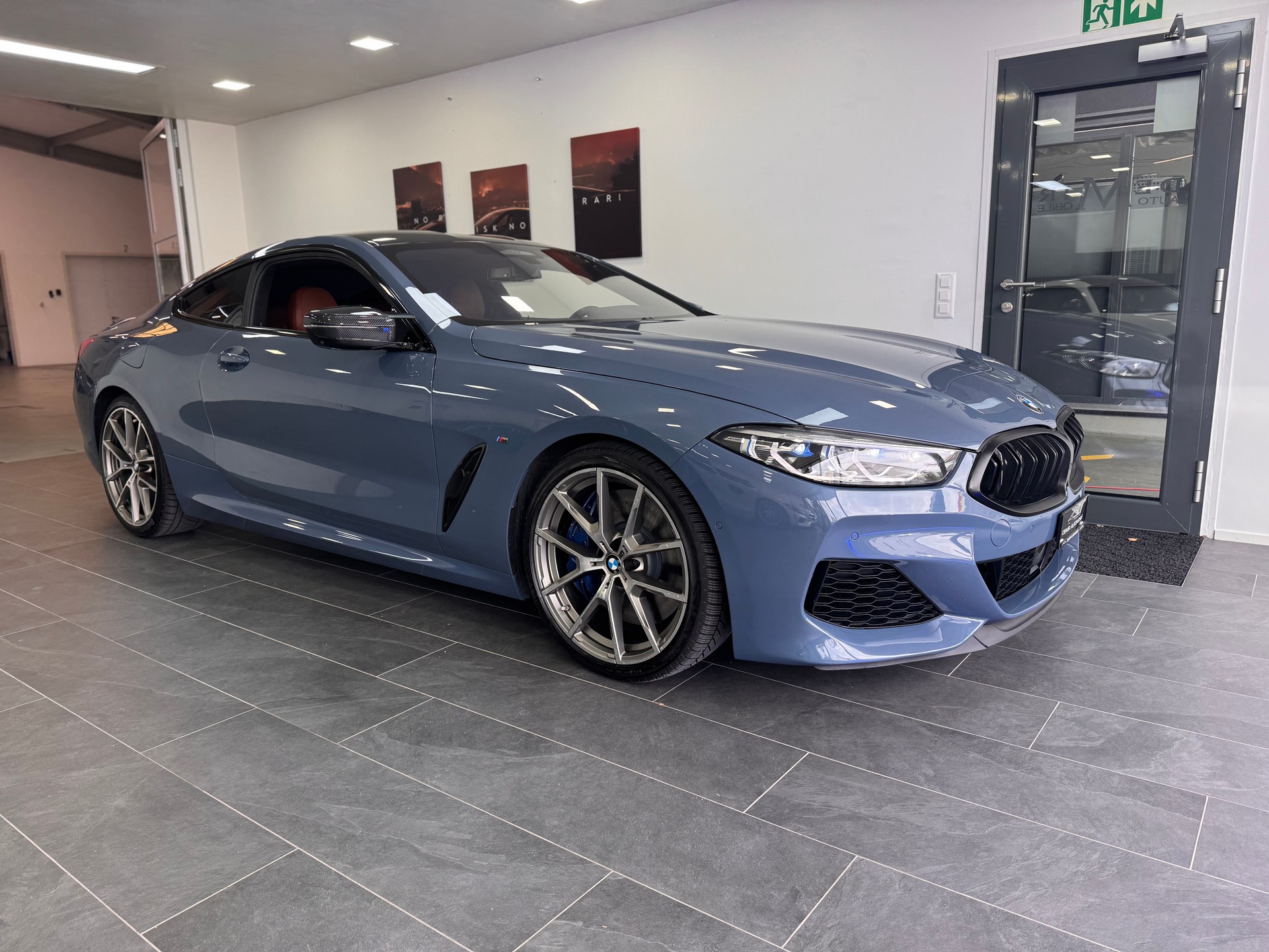 BMW M850i xDrive Steptronic *Night Vision / Soft Close / Laserlicht / Carbon / Alcantara Dachhimmel / Integral Aktivlenkung*-image-2
