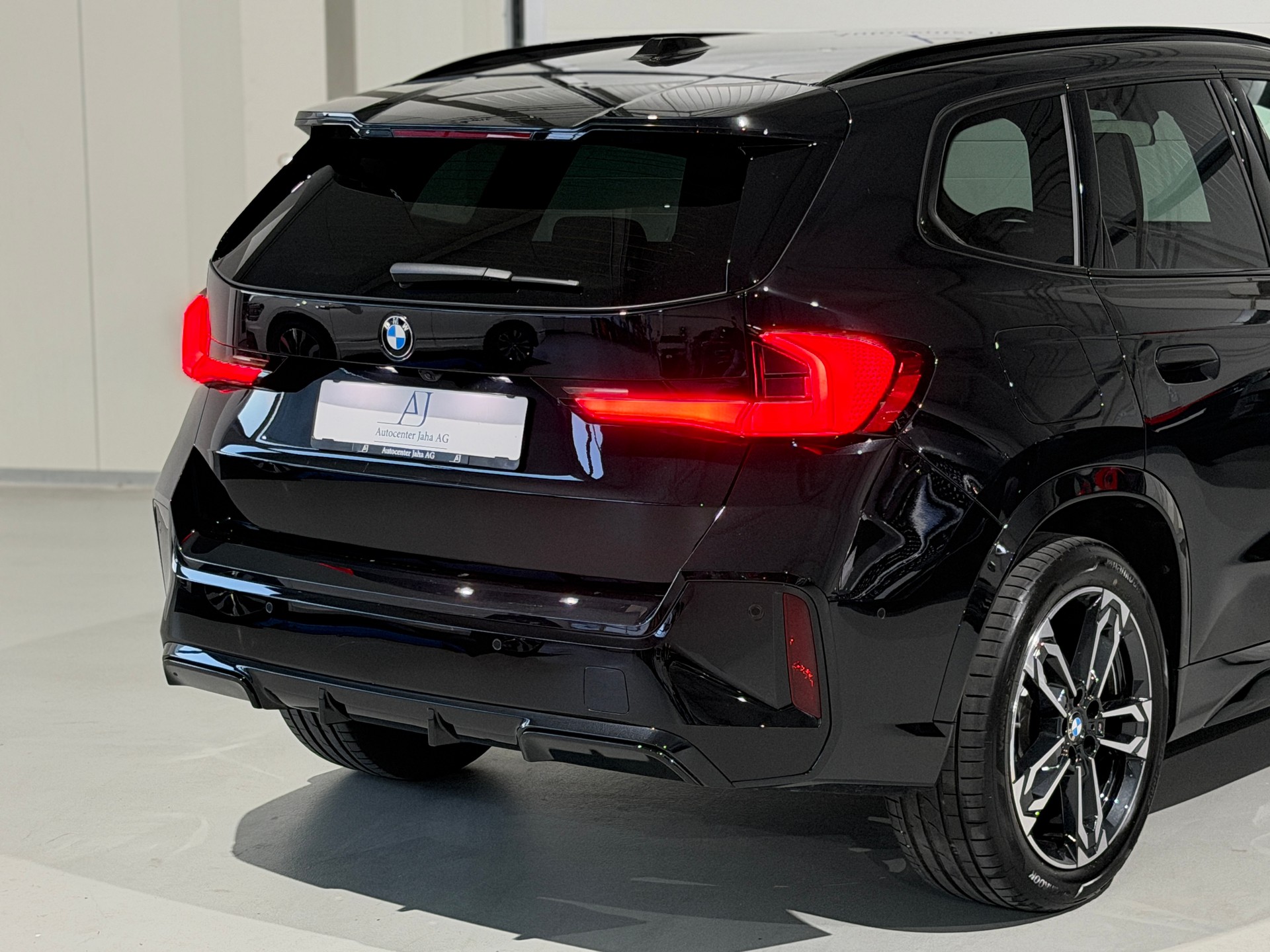 BMW X1 xDrive 20d 48V M Sport Pro inkl. Werksgarantie-image-6