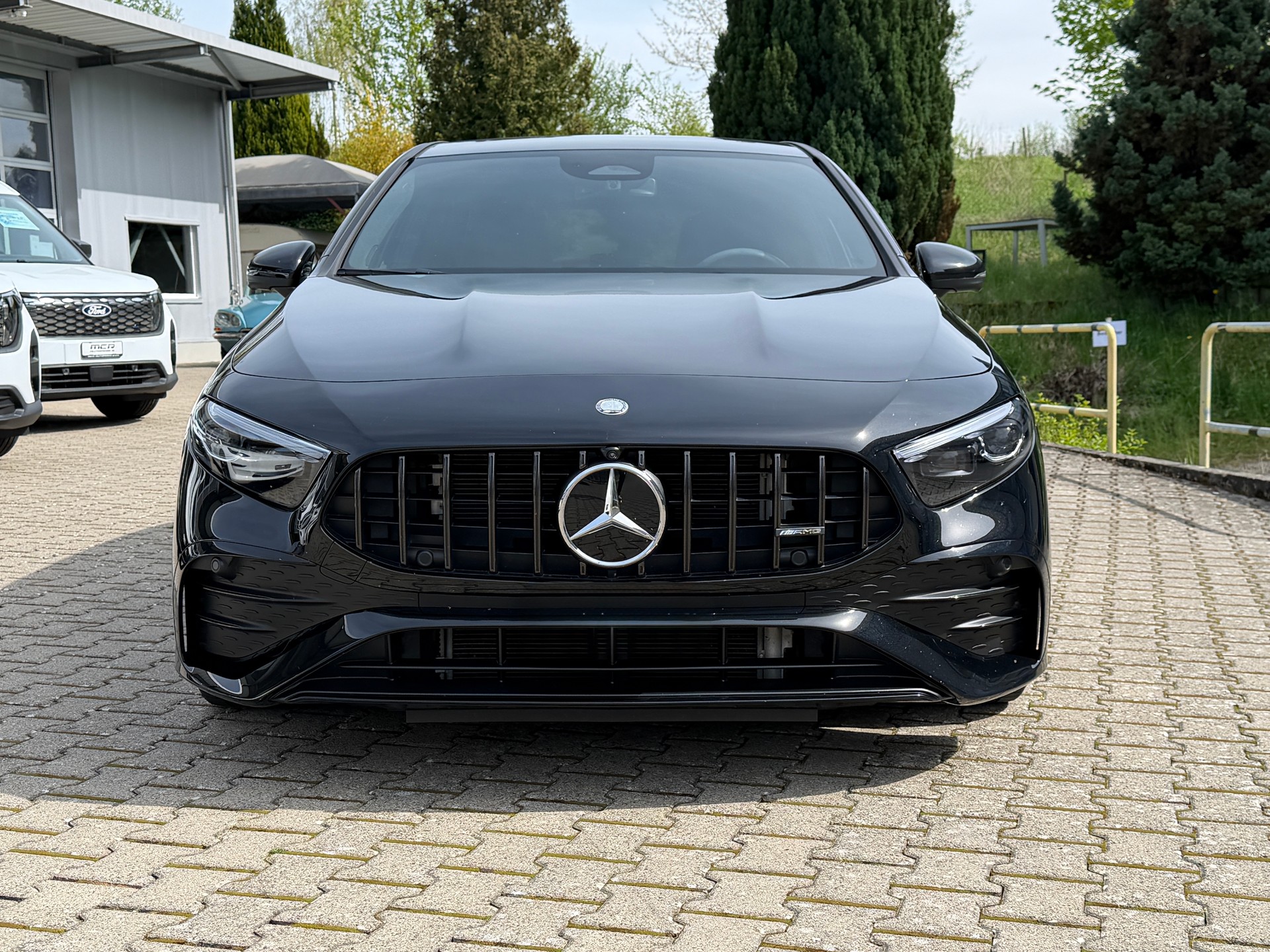 MERCEDES-BENZ A AMG 35 4Matic 8G-DCT-image-4