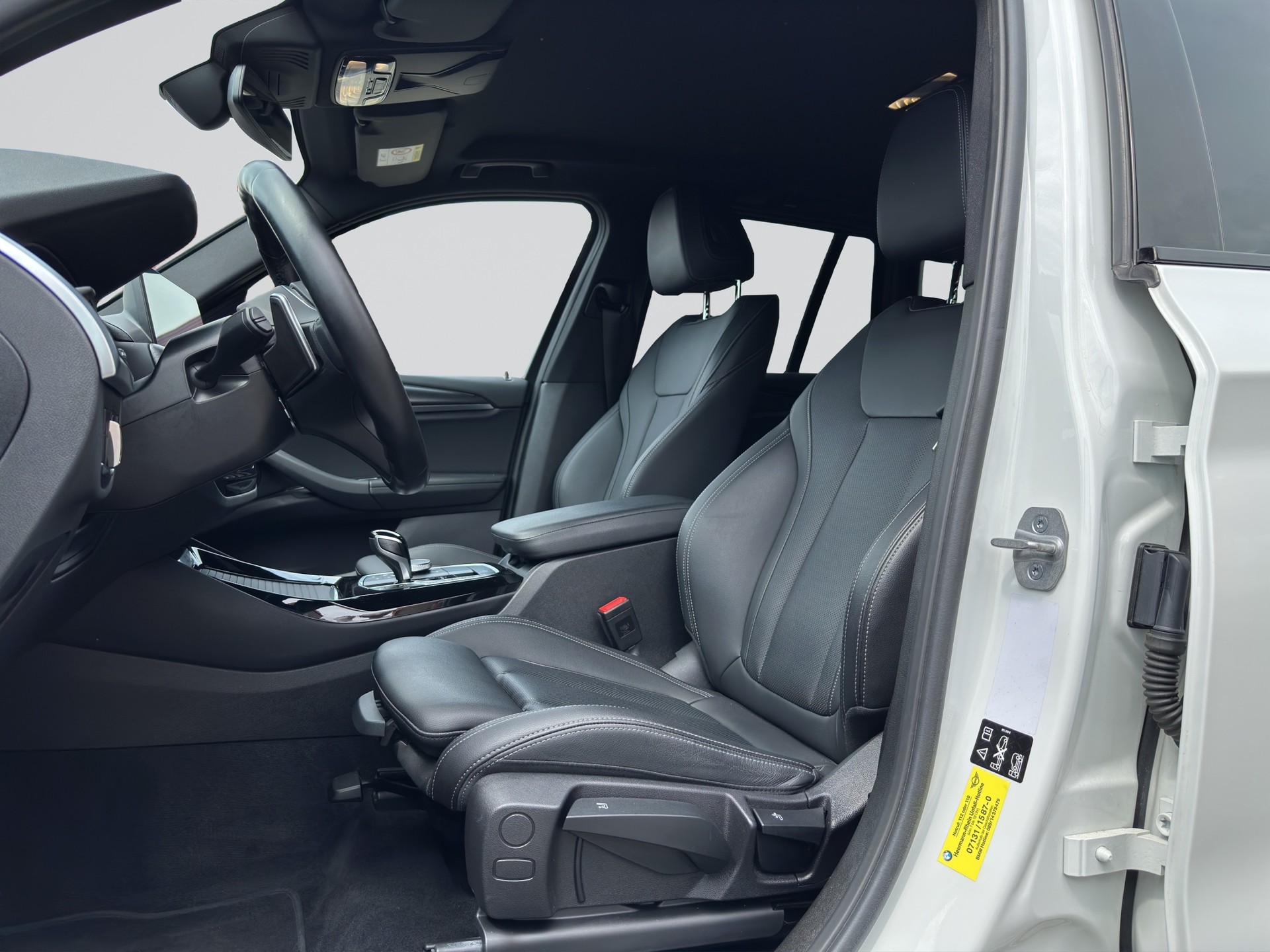 BMW X3 xDrive 20i M Sport-image-5