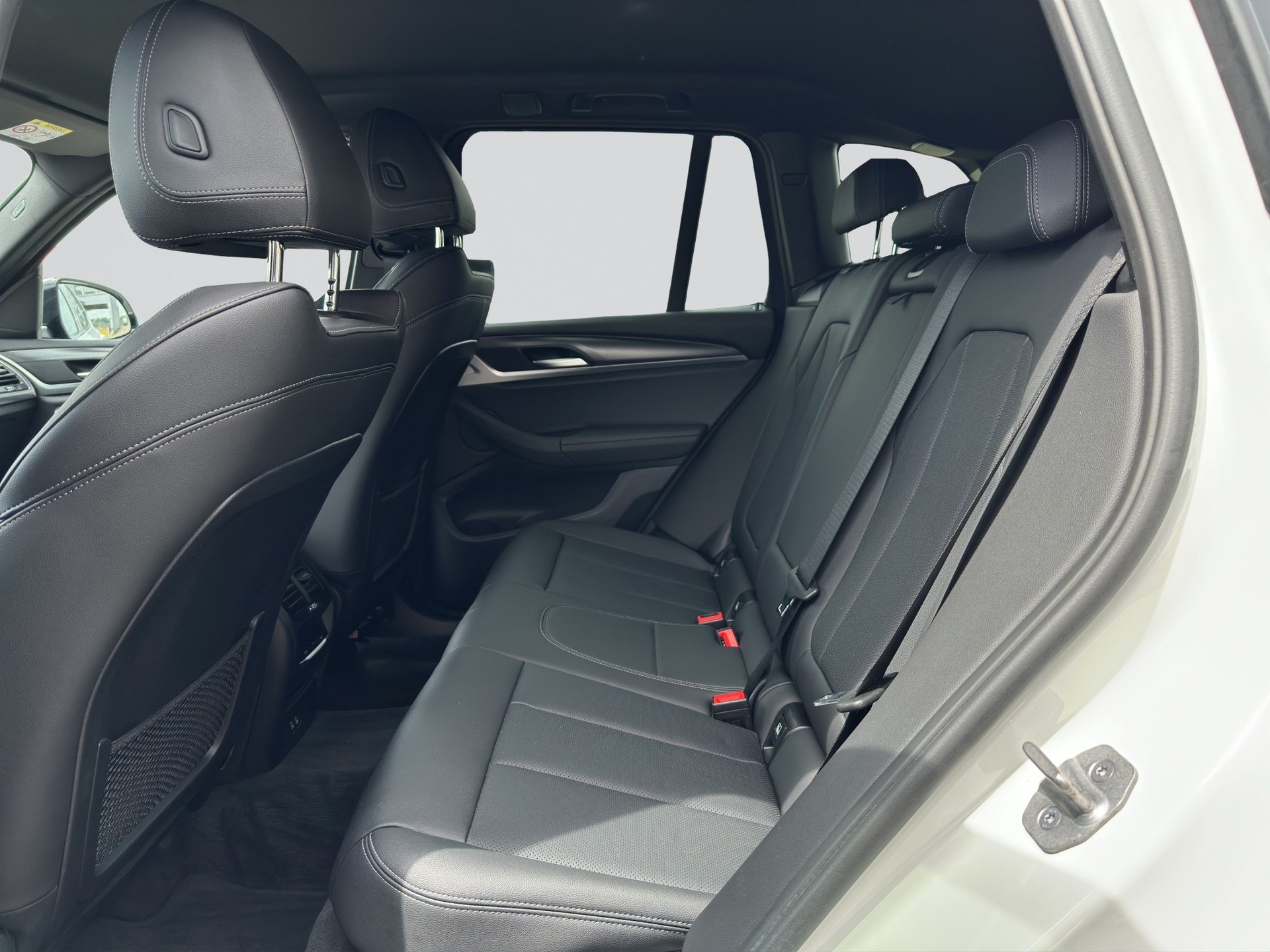 BMW X3 xDrive 20i M Sport-image-7
