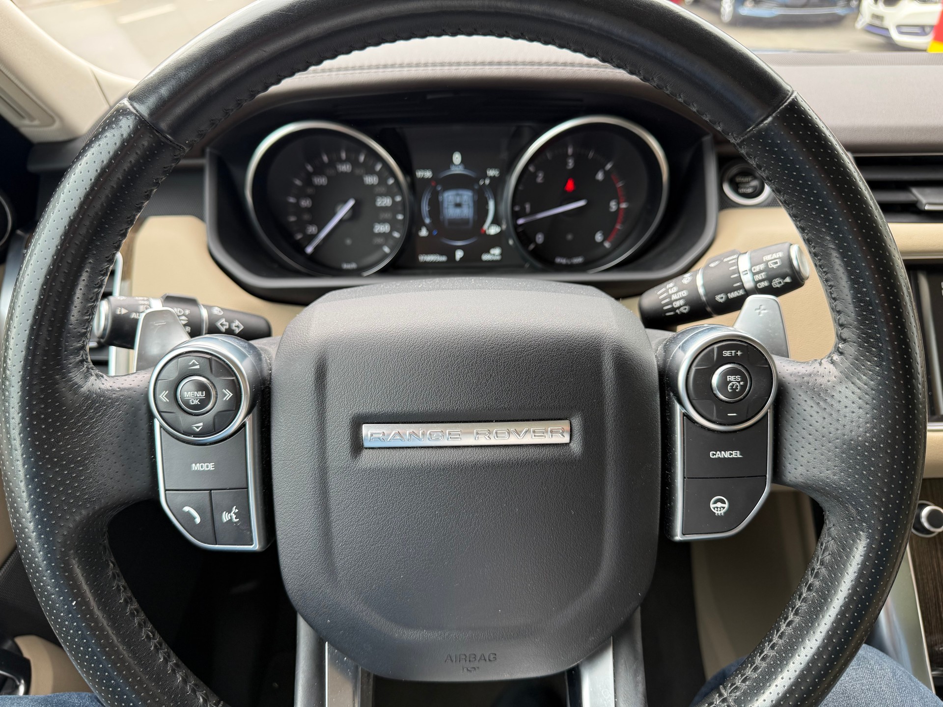 LAND ROVER Range Rover Sport 3.0 SDV6 HSE Automatic-image-12