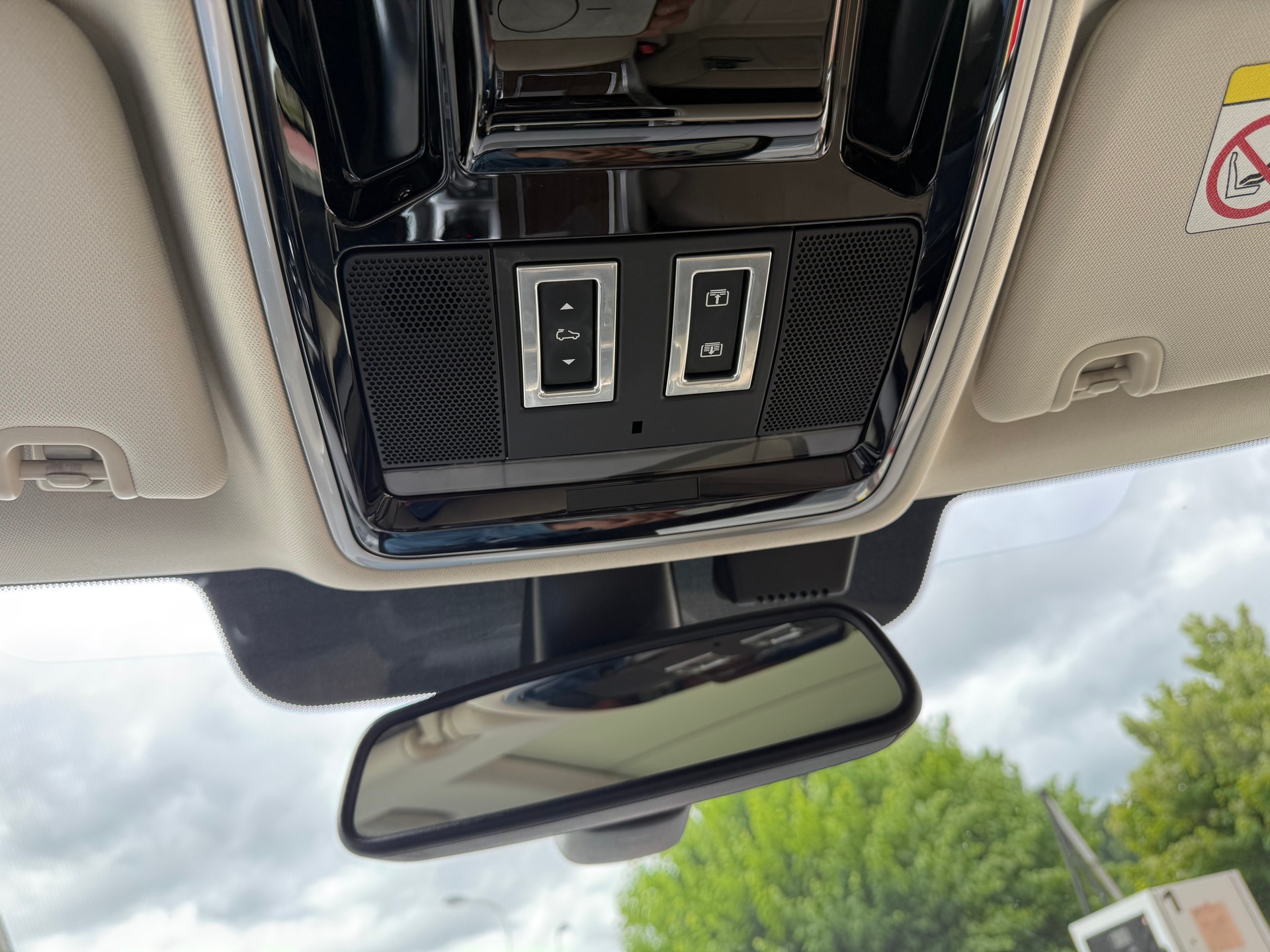 LAND ROVER Range Rover Sport 3.0 SDV6 HSE Automatic-image-15