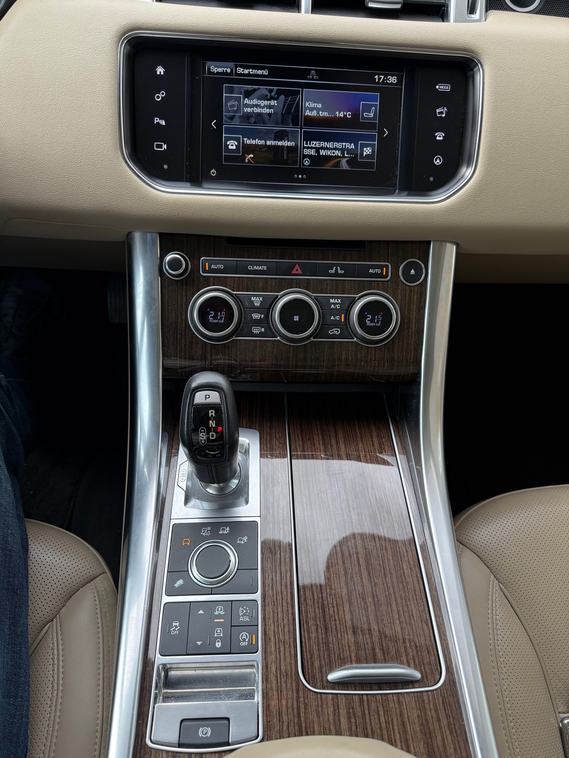 LAND ROVER Range Rover Sport 3.0 SDV6 HSE Automatic-image-13