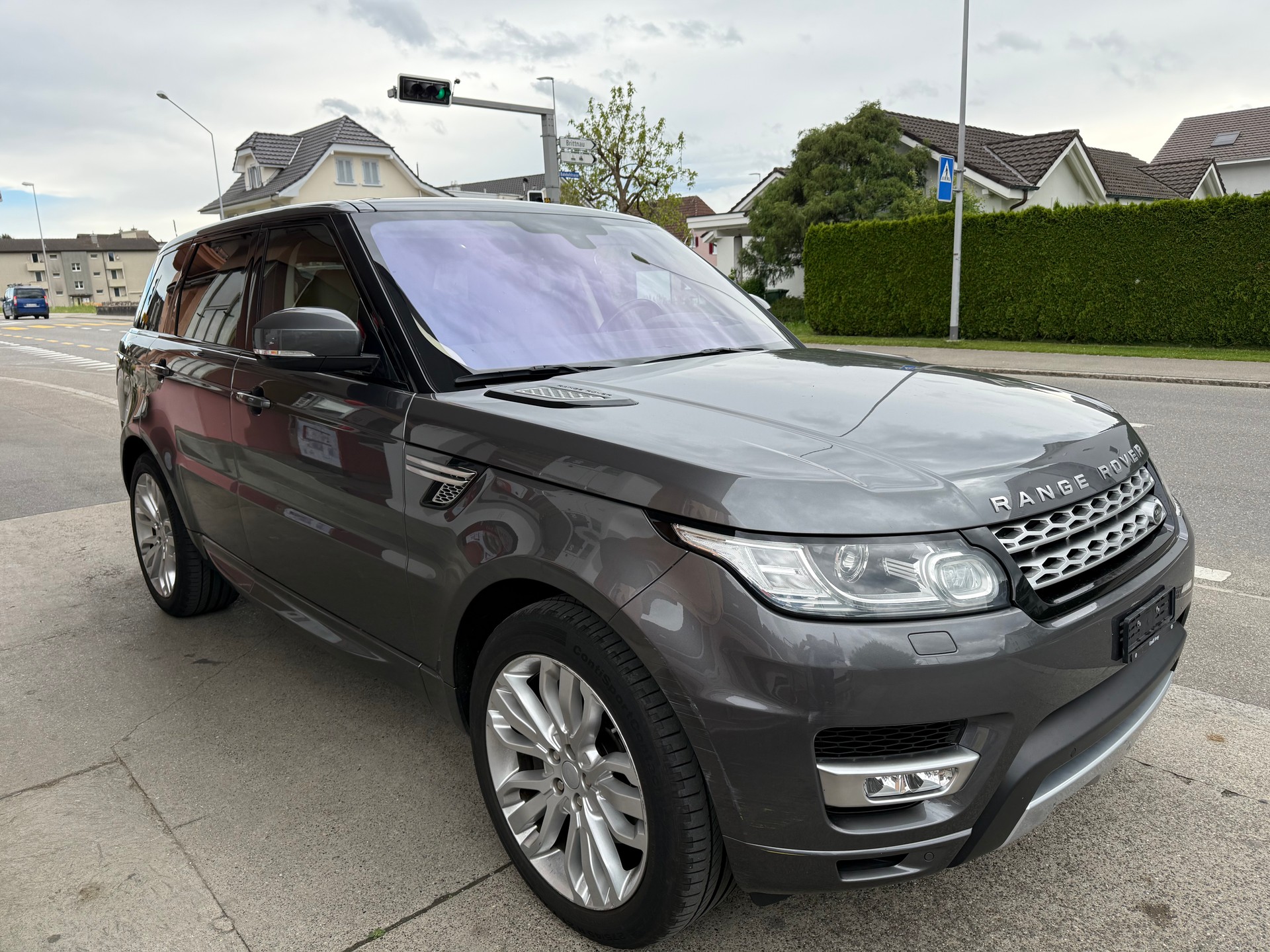 LAND ROVER Range Rover Sport 3.0 SDV6 HSE Automatic-image-2