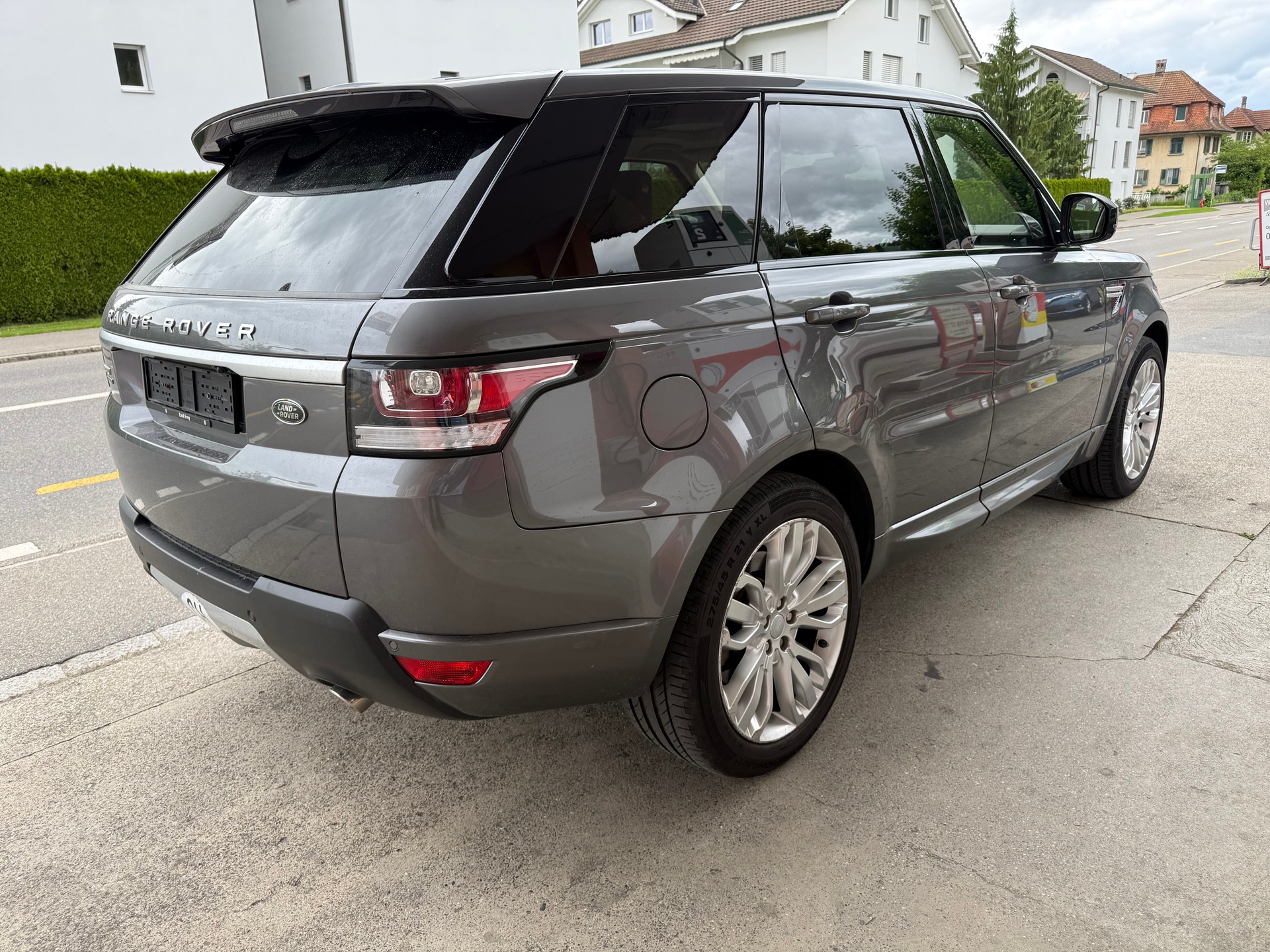 LAND ROVER Range Rover Sport 3.0 SDV6 HSE Automatic-image-3
