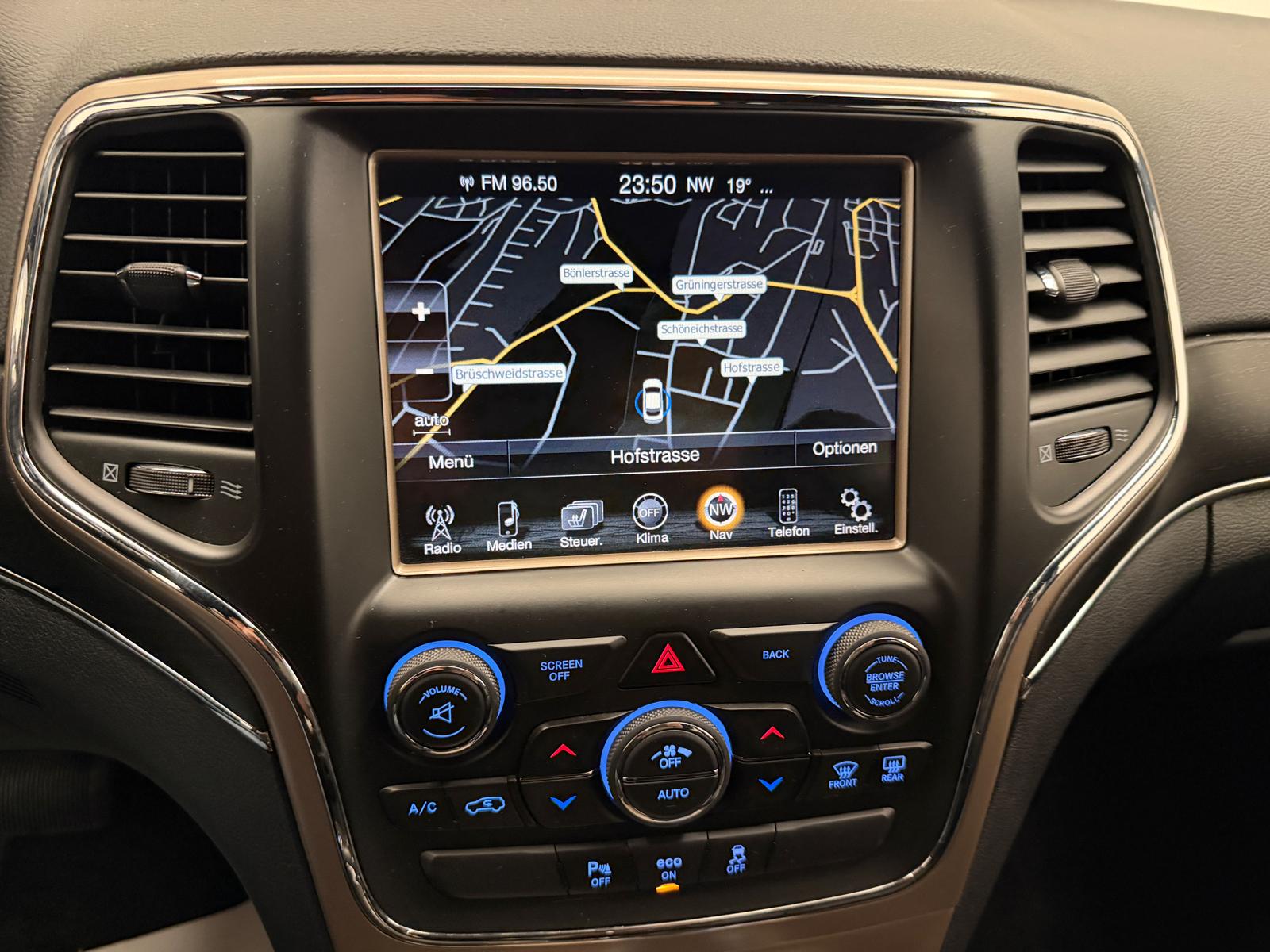 JEEP Grand Cherokee 3.0 CRD Limited Automatic-image-17