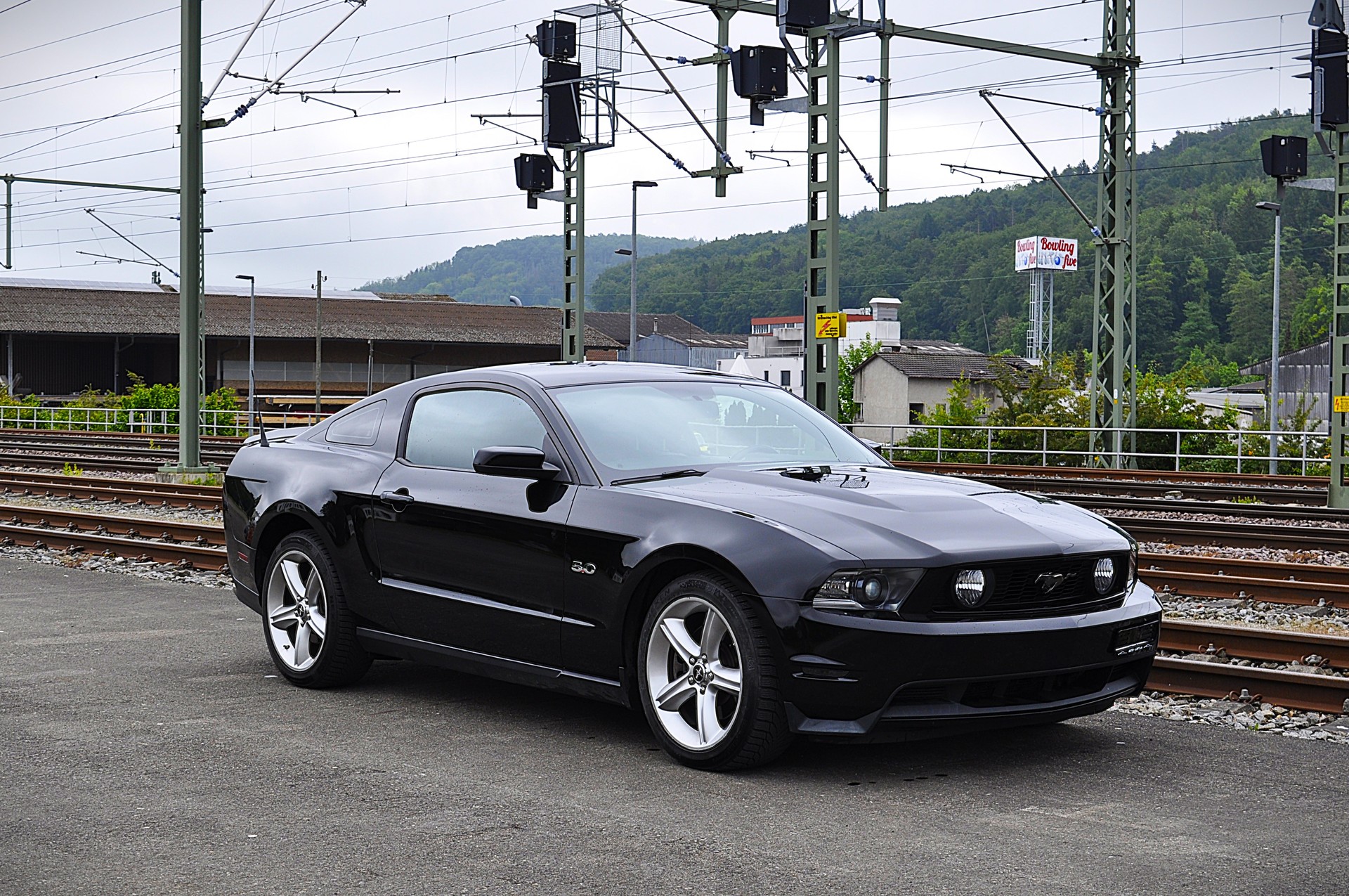 FORD Mustang GT 5.0
