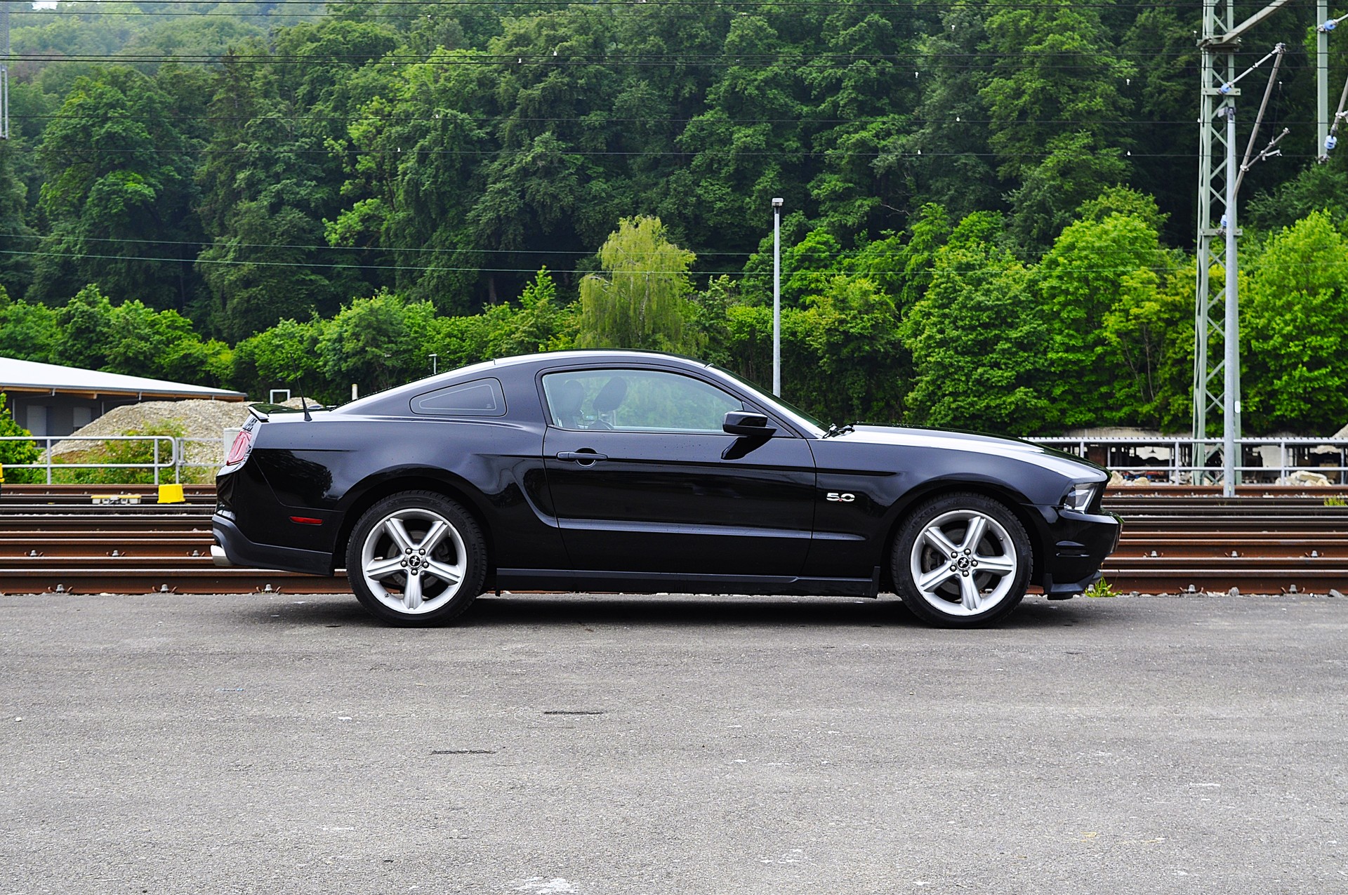 FORD Mustang GT 5.0-image-4