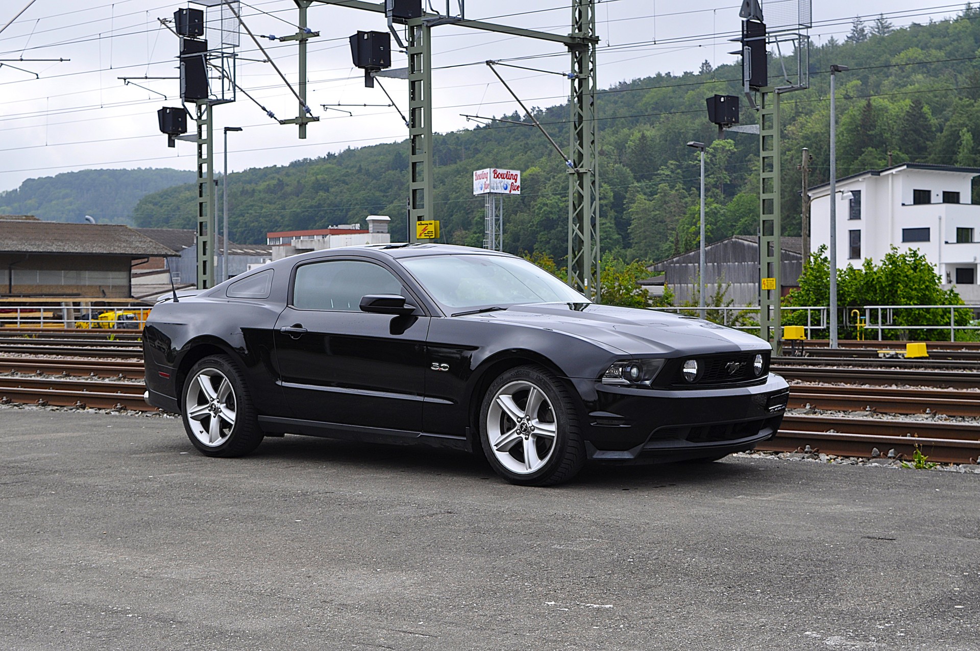 FORD Mustang GT 5.0-image-3