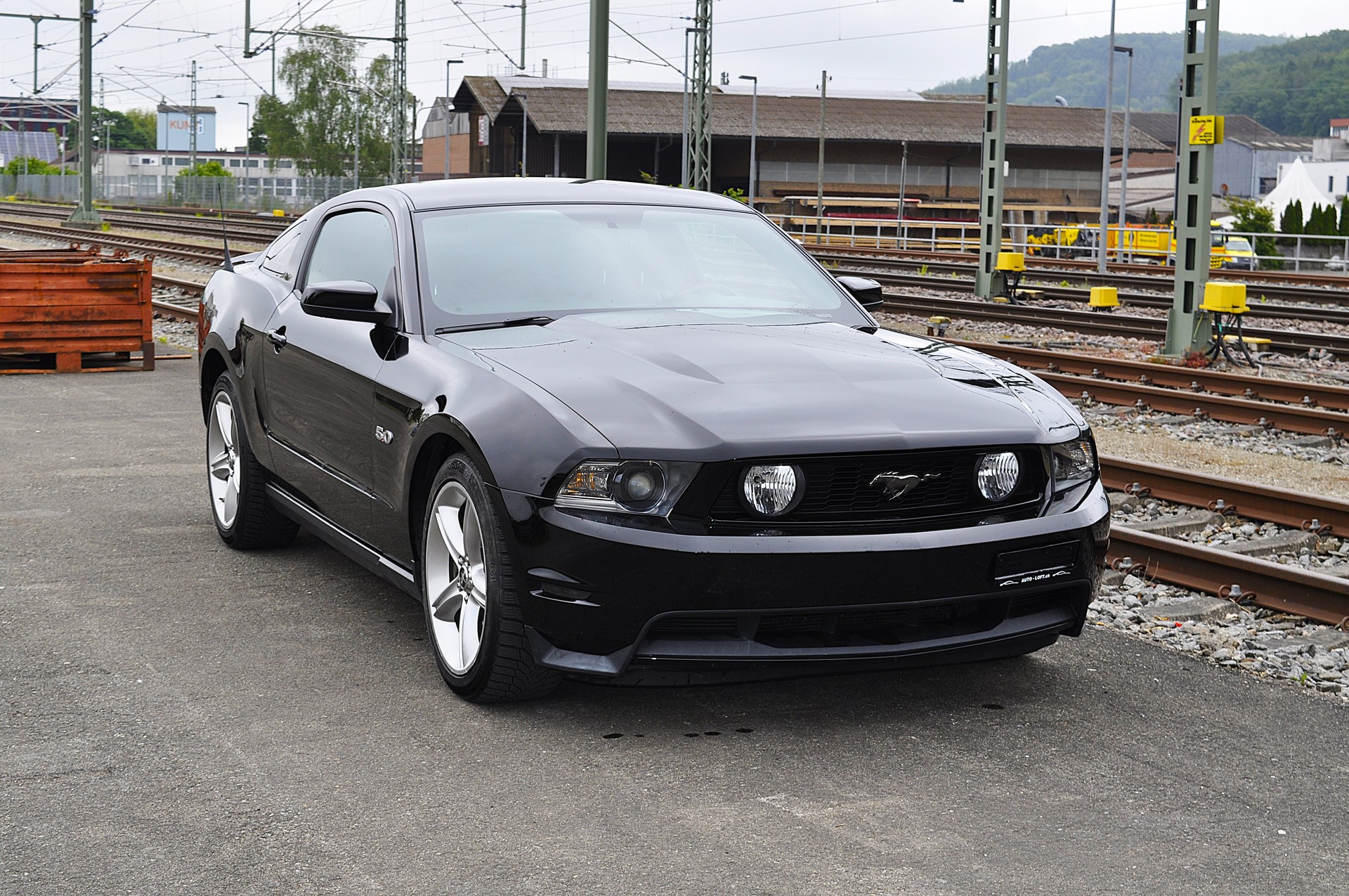 FORD Mustang GT 5.0-image-2