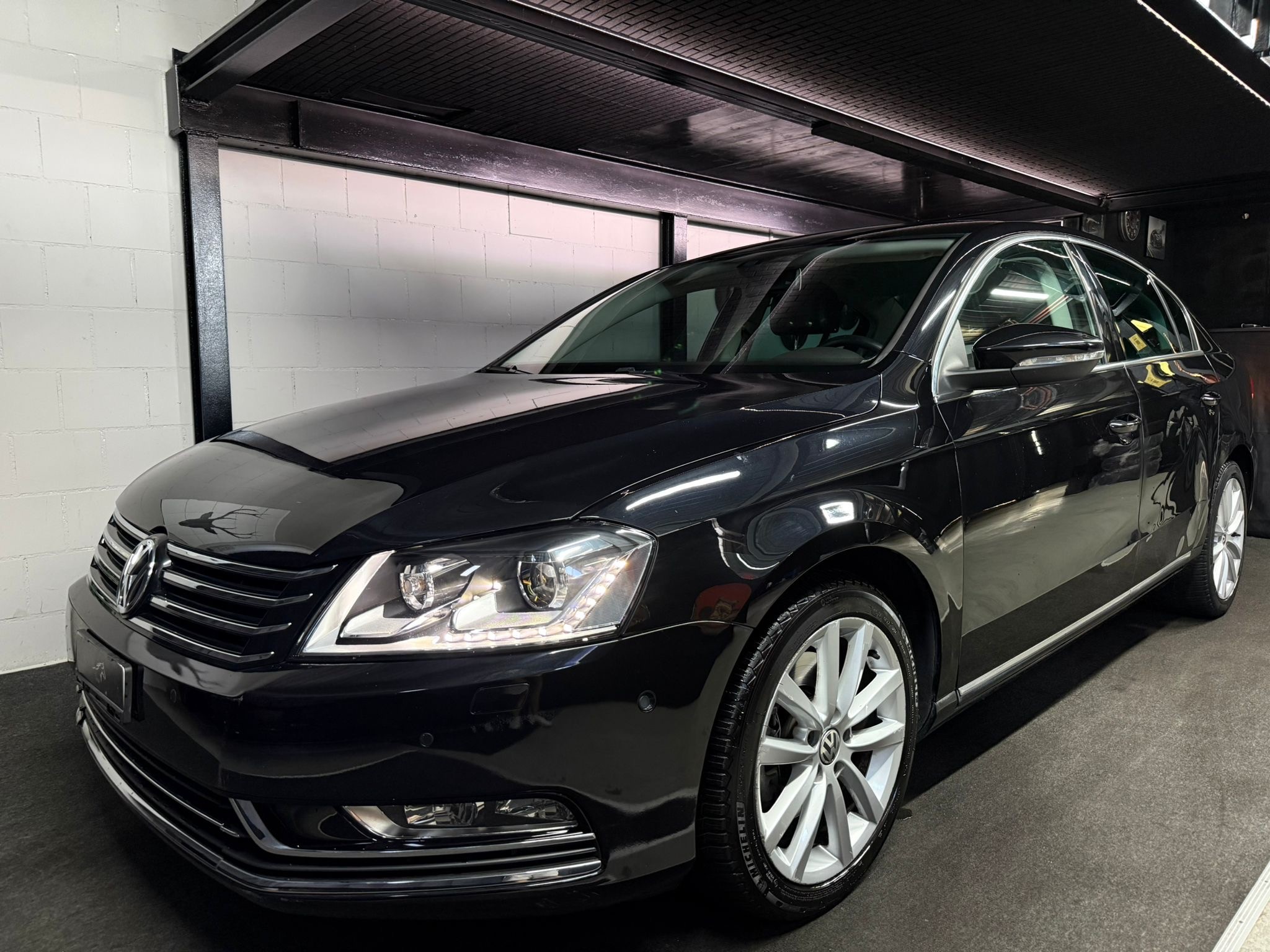 VW Passat 2.0 TDI BlueMotion Technology Highline — slika 2