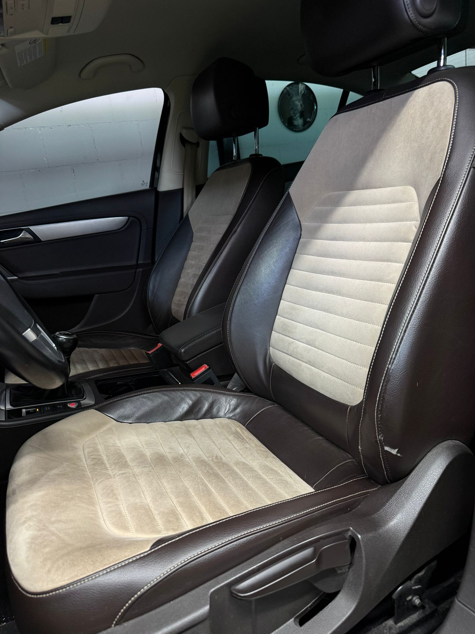 VW Passat 2.0 TDI BlueMotion Technology Highline — slika 10