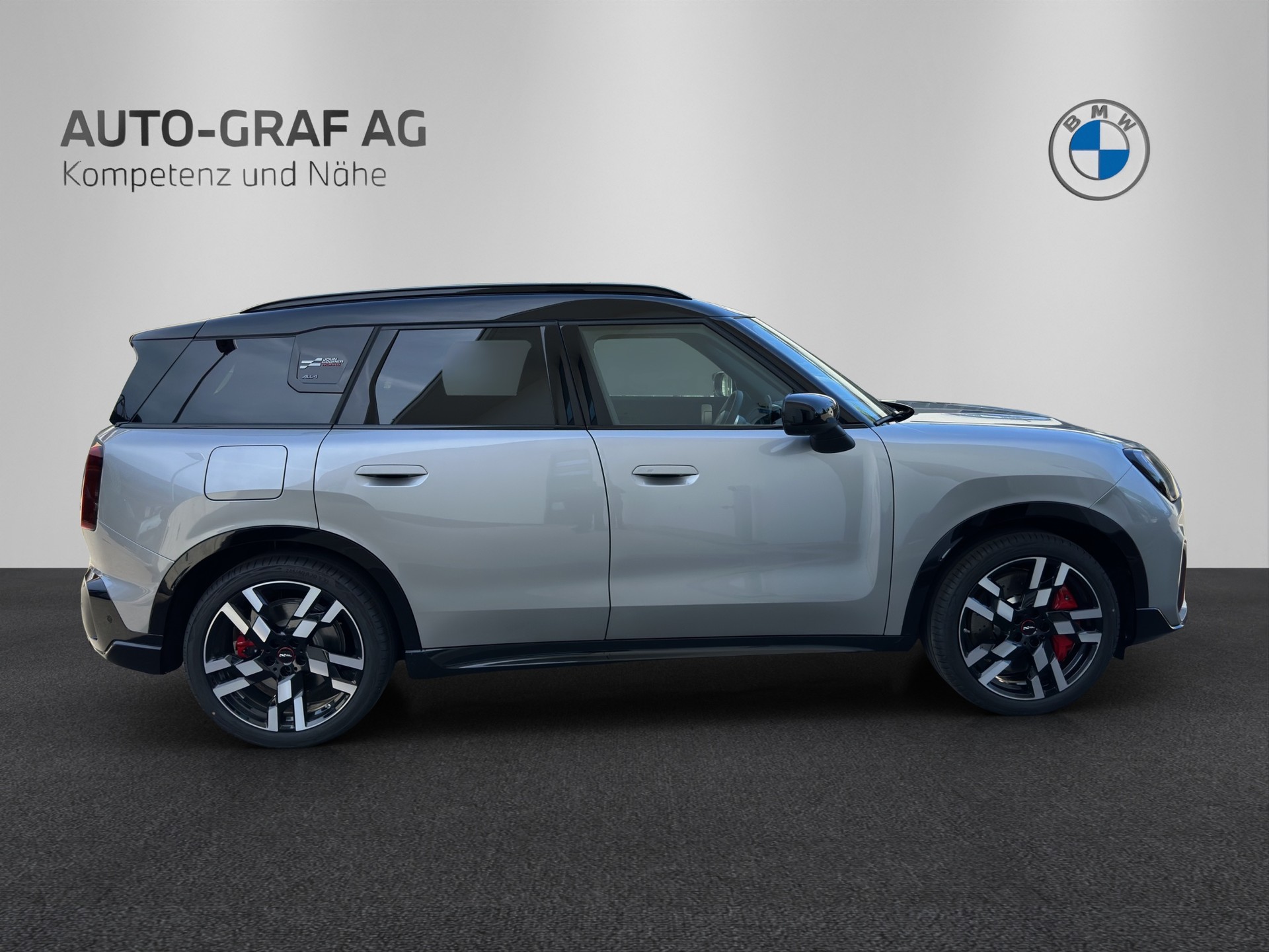 MINI Countryman JCW ALL4-image-5