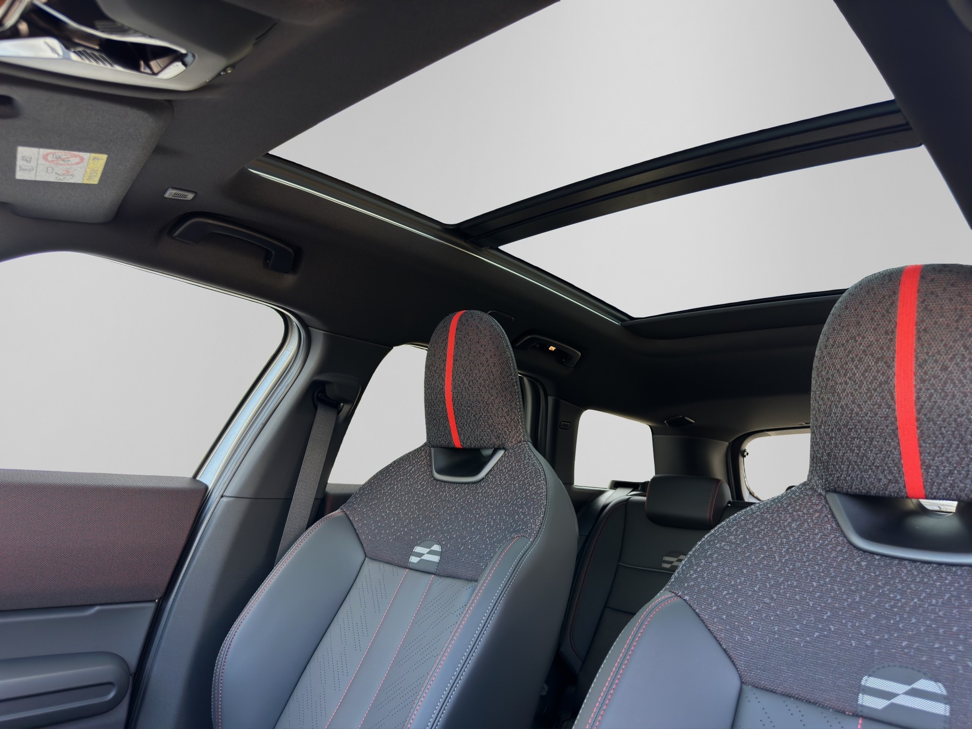 MINI Countryman JCW ALL4-image-11