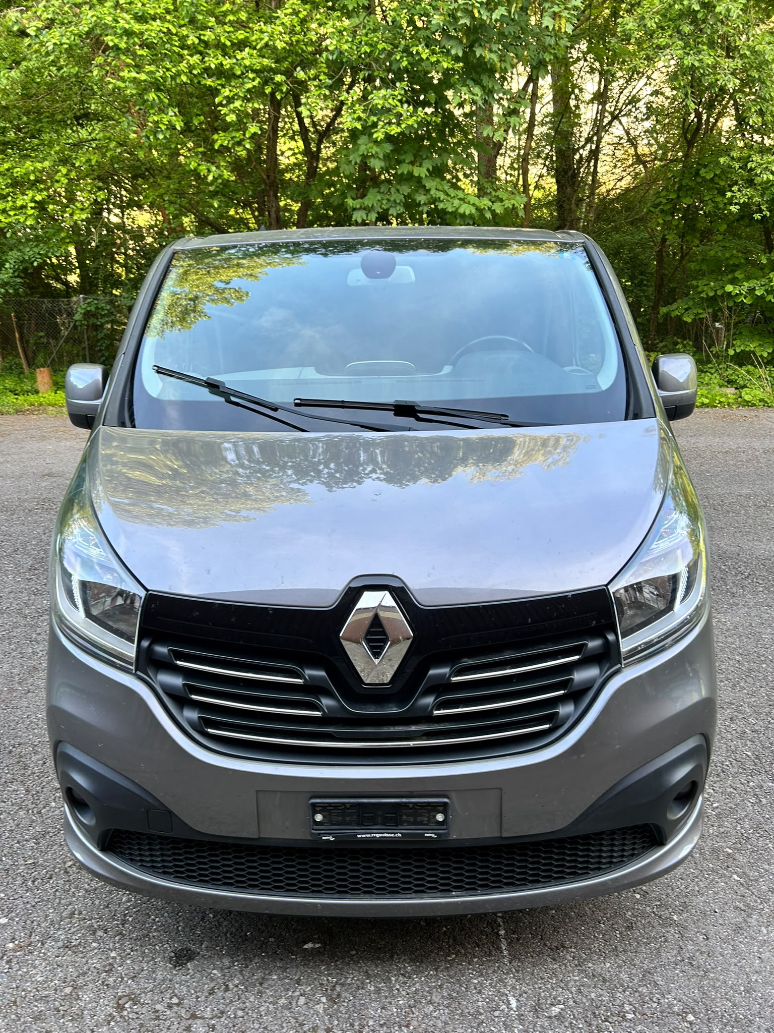 RENAULT Trafic ENERGY dCi 125 Grand Passenger Authentique-image-2