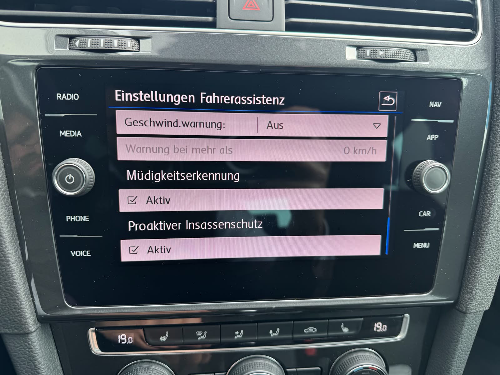 VW Golf 1.5 TSI EVO Edition 45 DSG-image-12